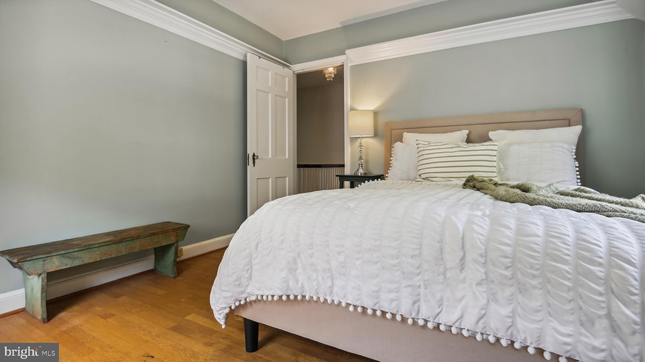 CHEVY CHASE - Residential