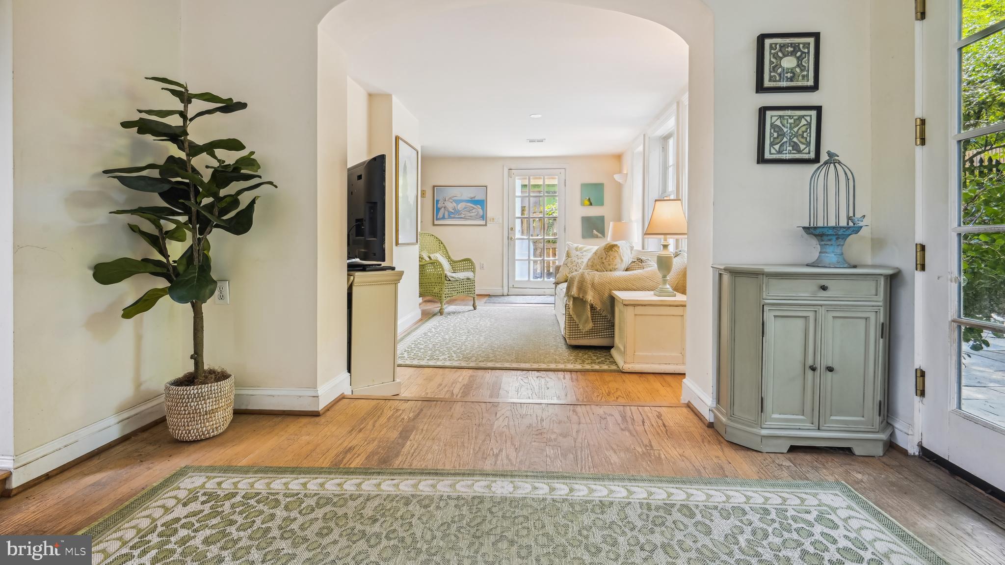 CHEVY CHASE - Residential