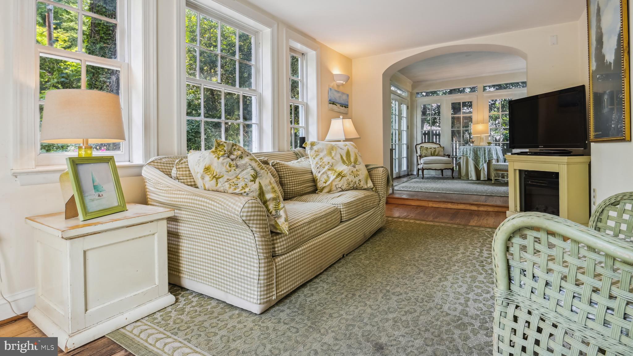 CHEVY CHASE - Residential