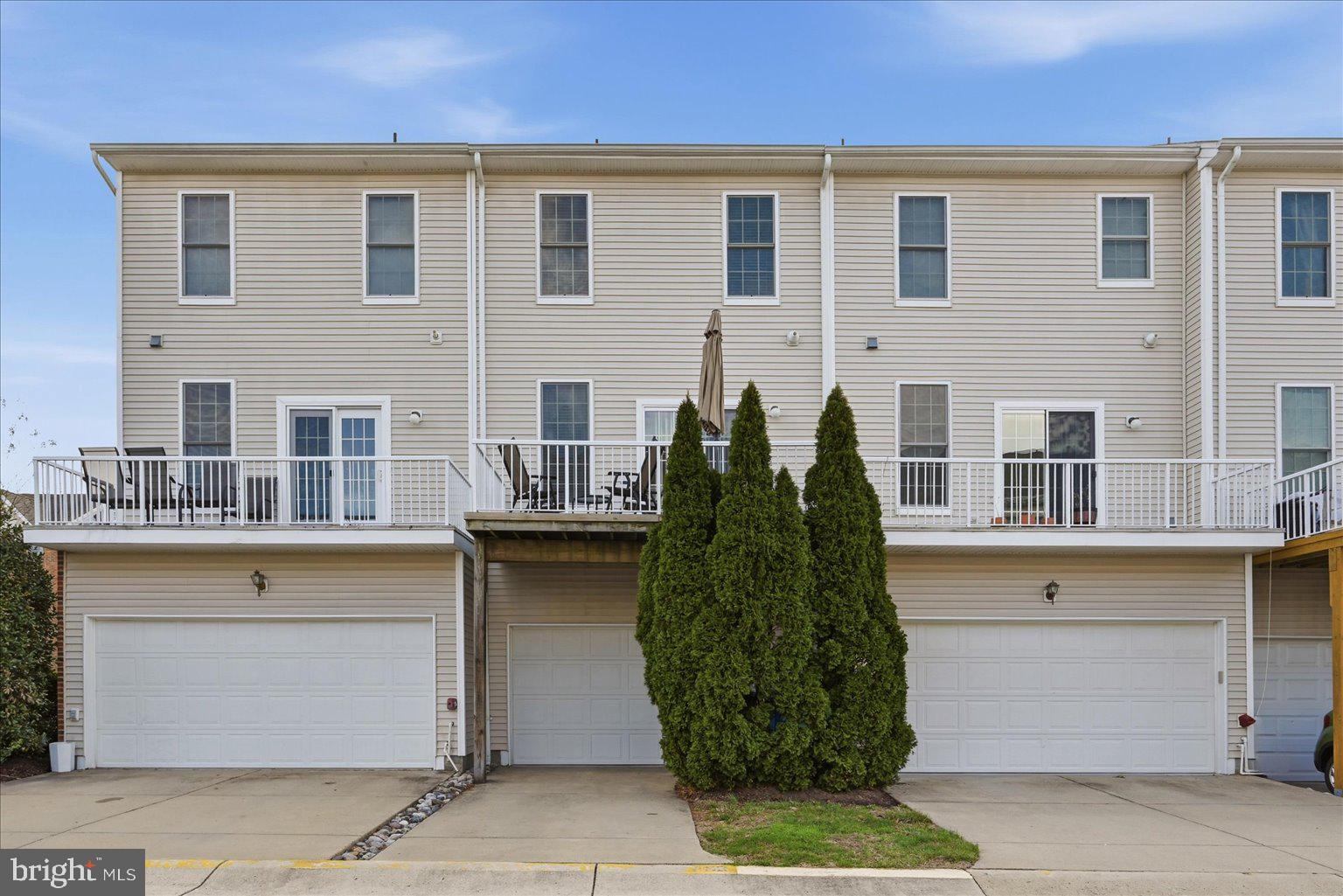 AMBERLEA AT SOUTH RIDING - Residential