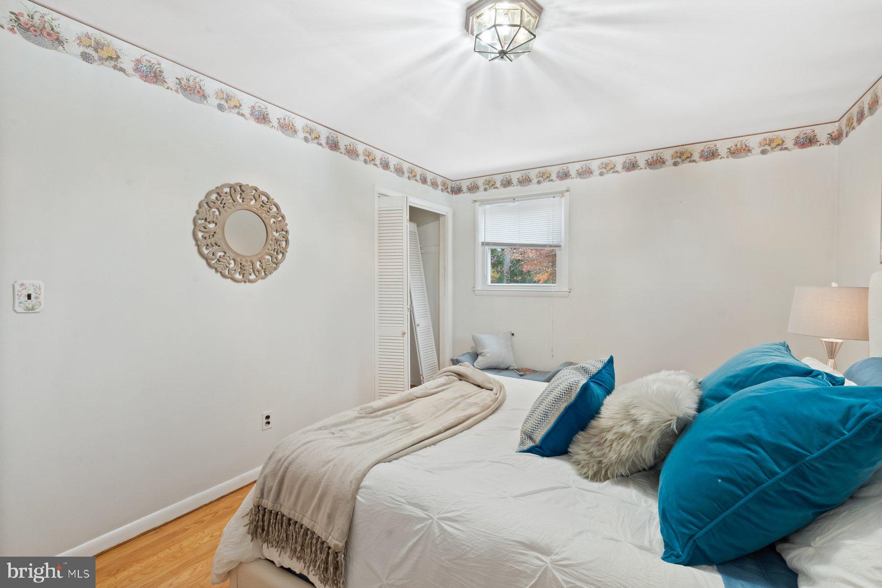 OLIVER BEACH - Residential