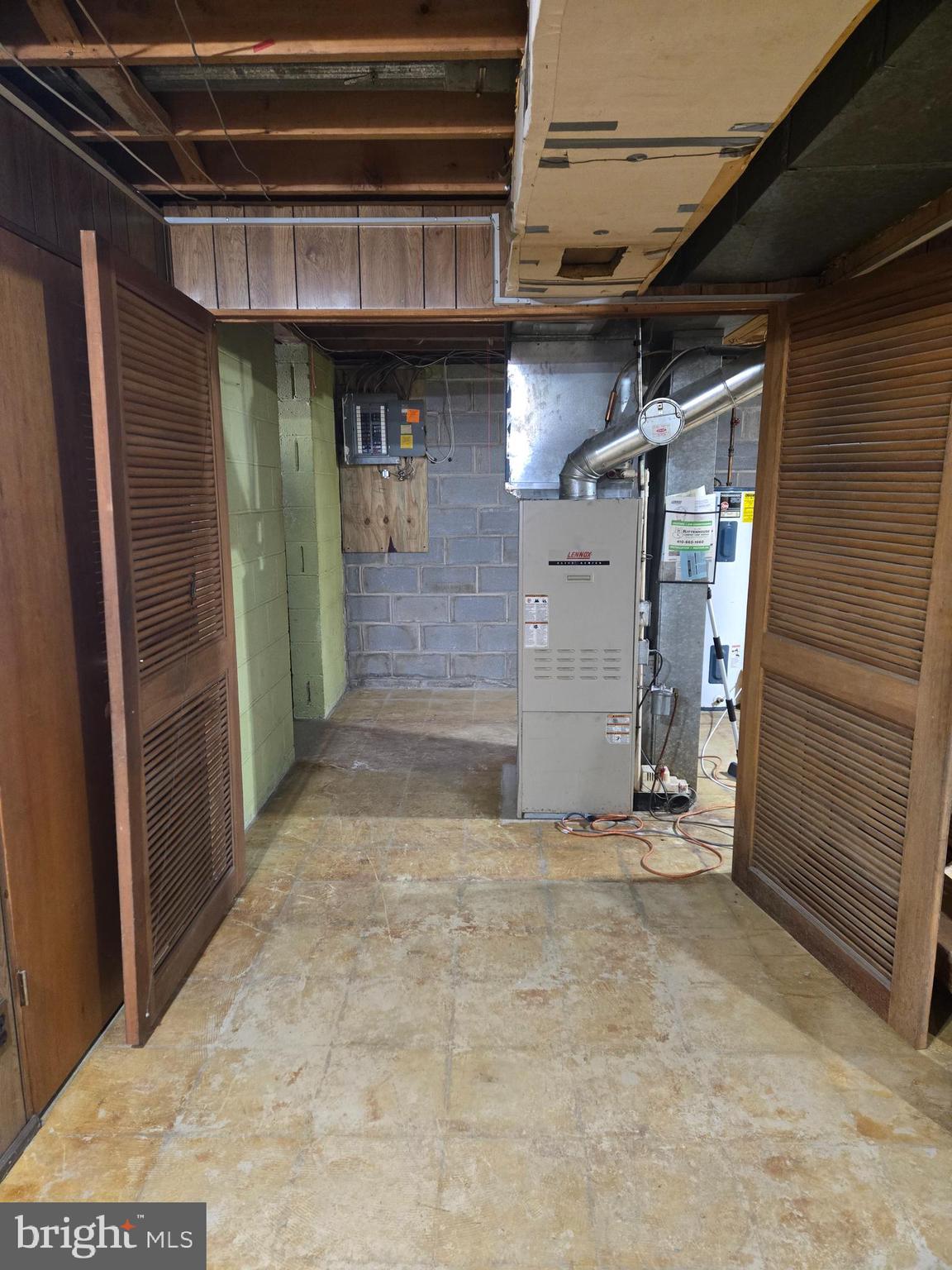 OLIVER BEACH - Residential