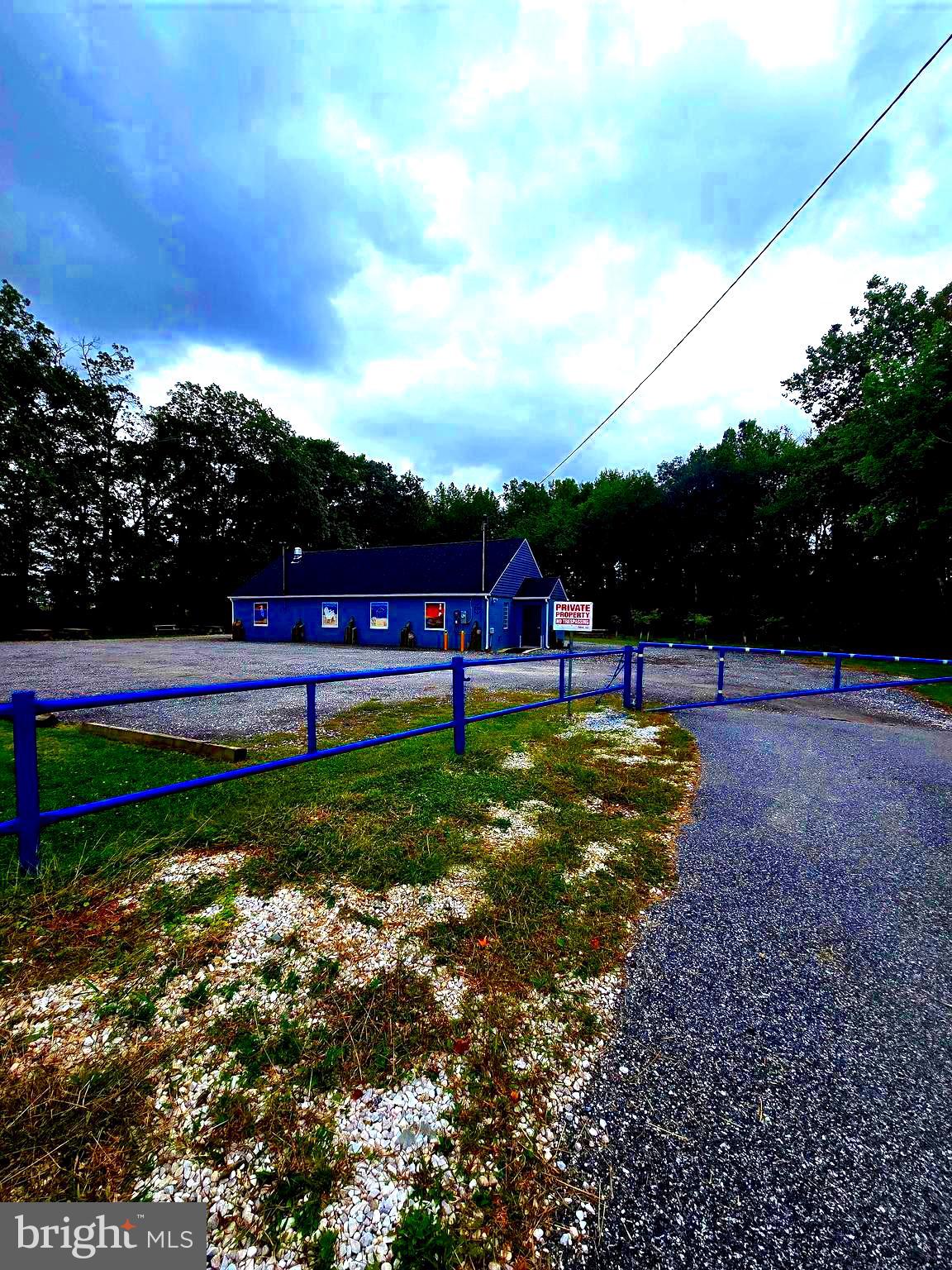 OLIVER BEACH - Residential