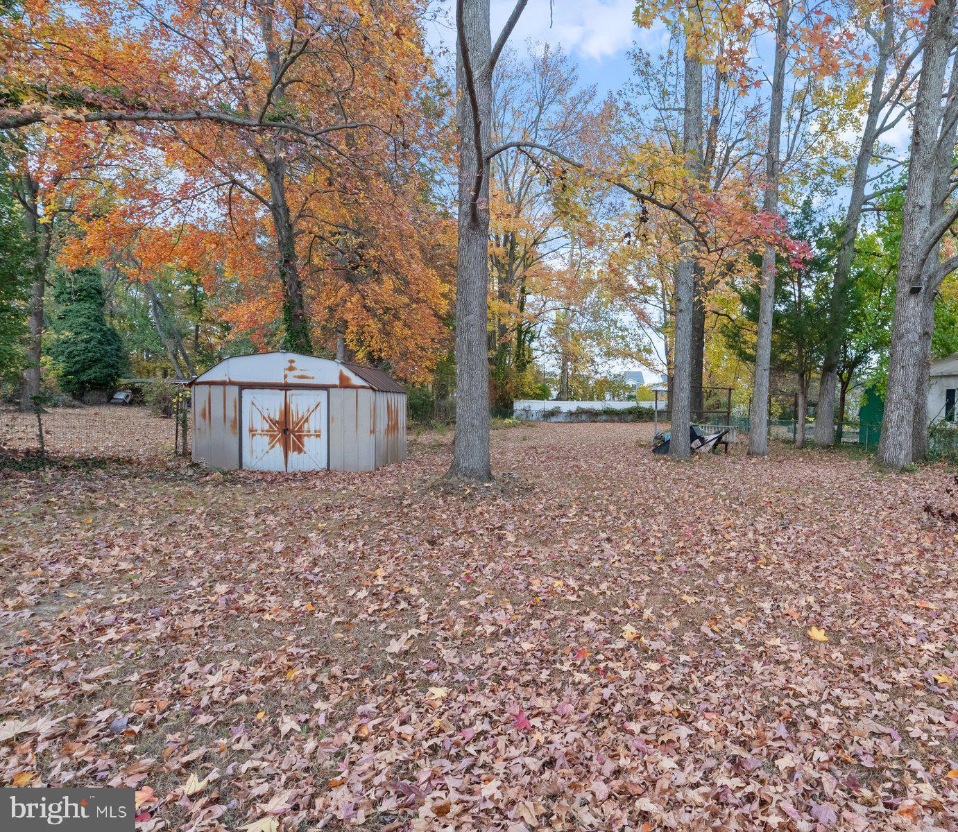 OLIVER BEACH - Residential