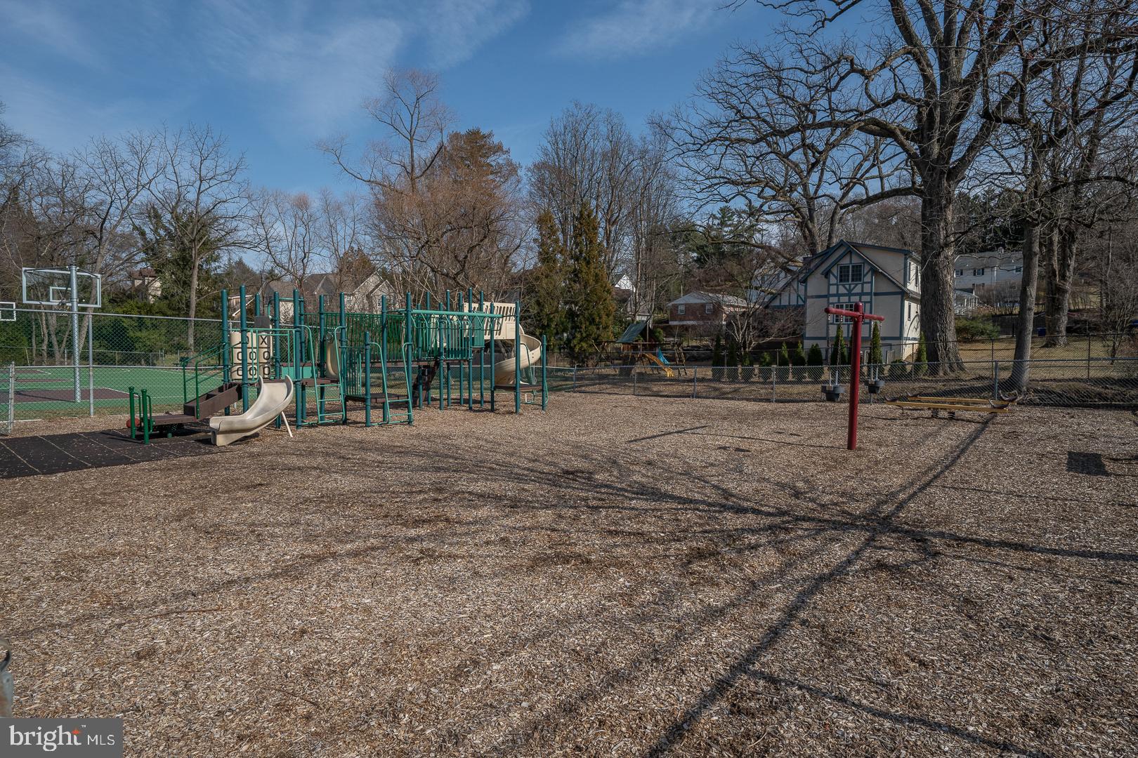 NORTH WAYNE - Residential