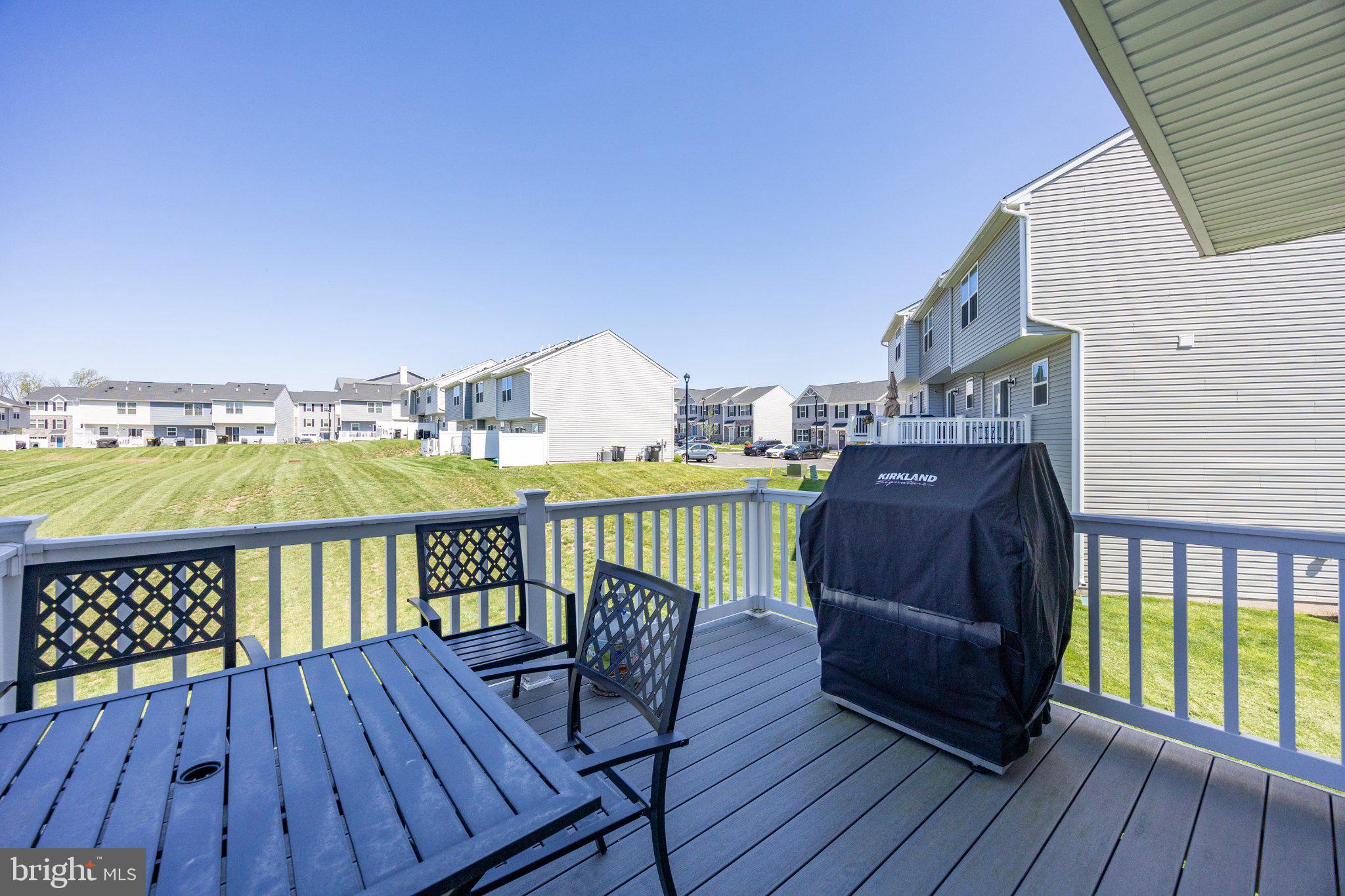 SANATOGA CROSSING - Residential