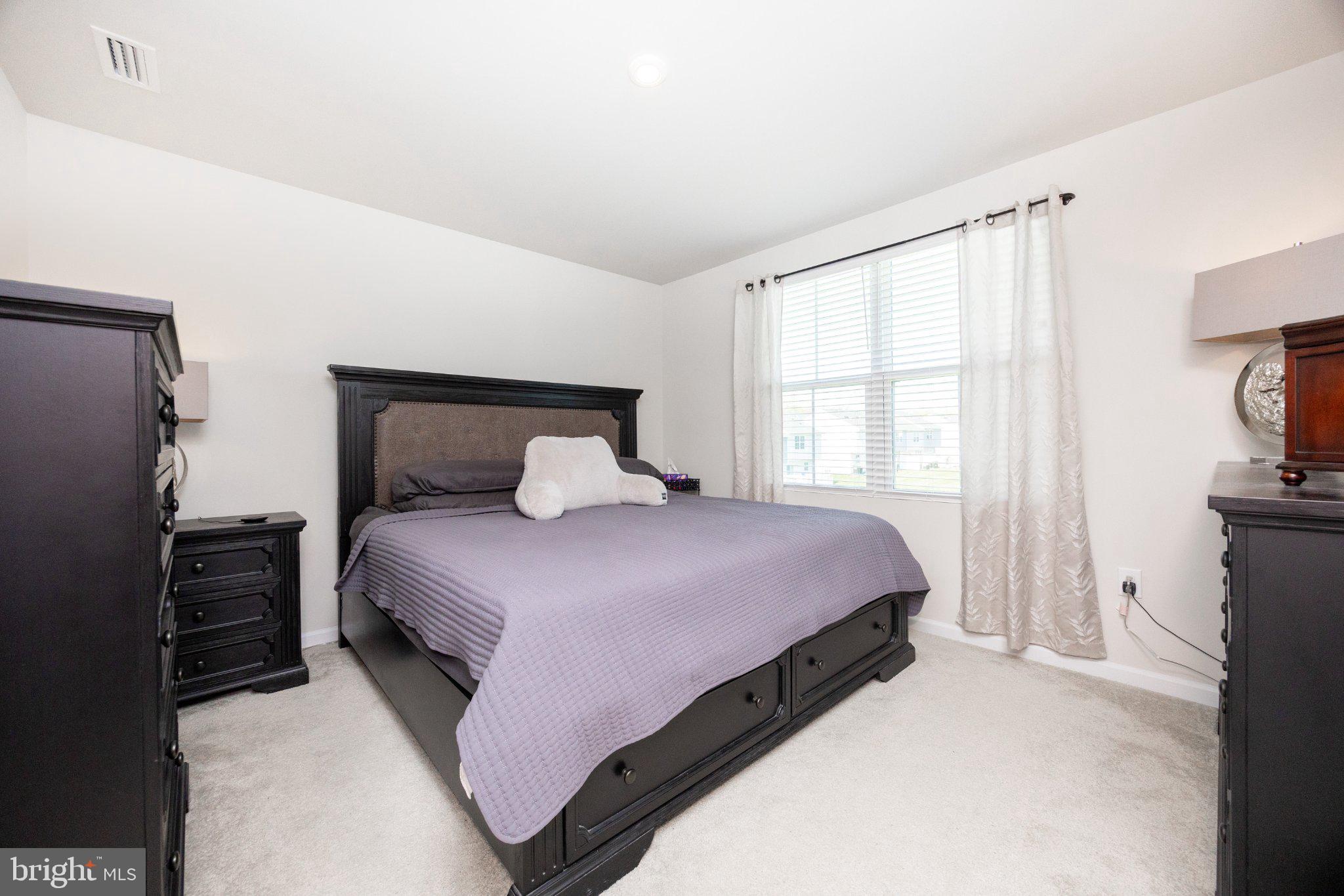 SANATOGA CROSSING - Residential