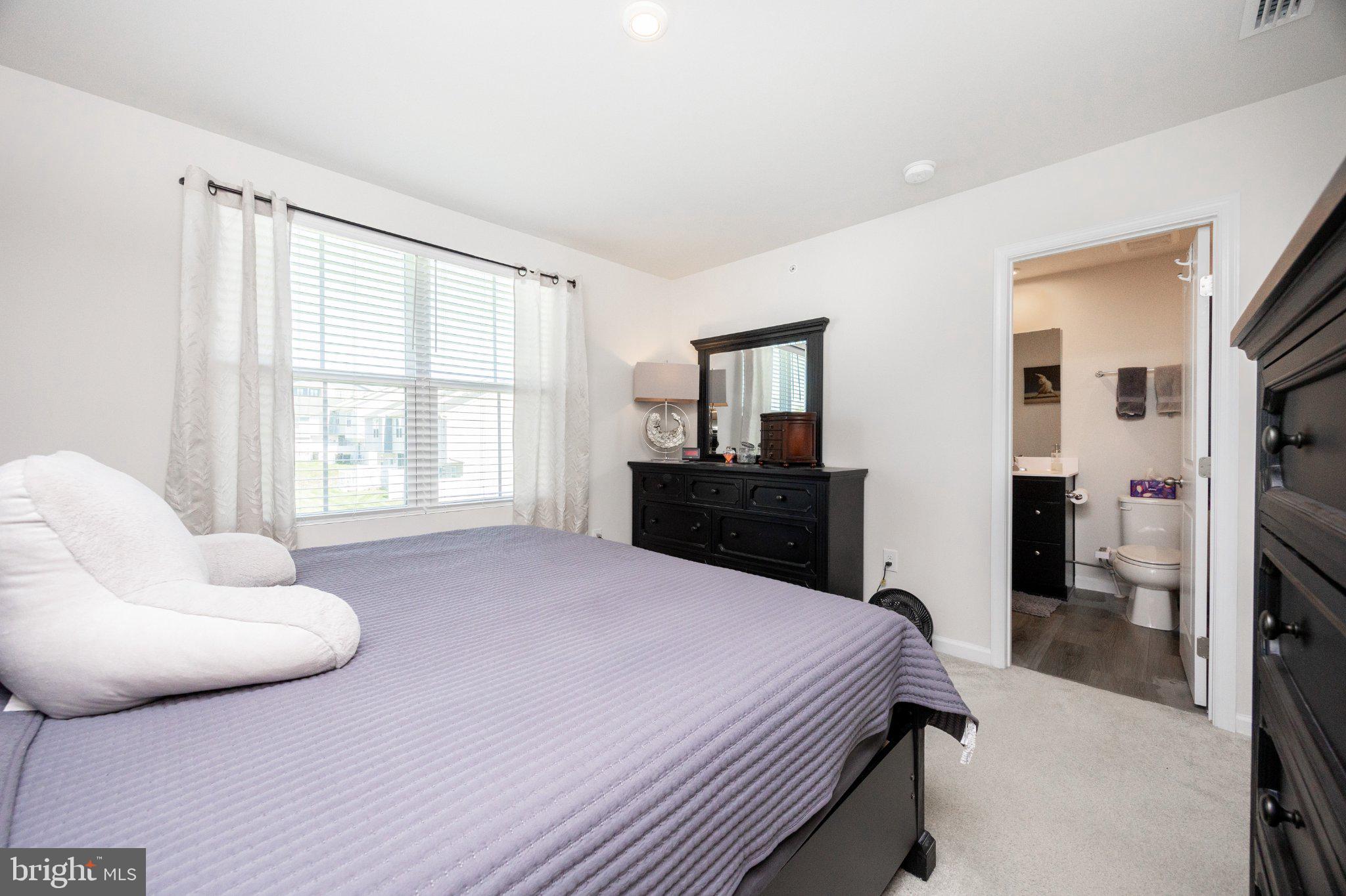 SANATOGA CROSSING - Residential