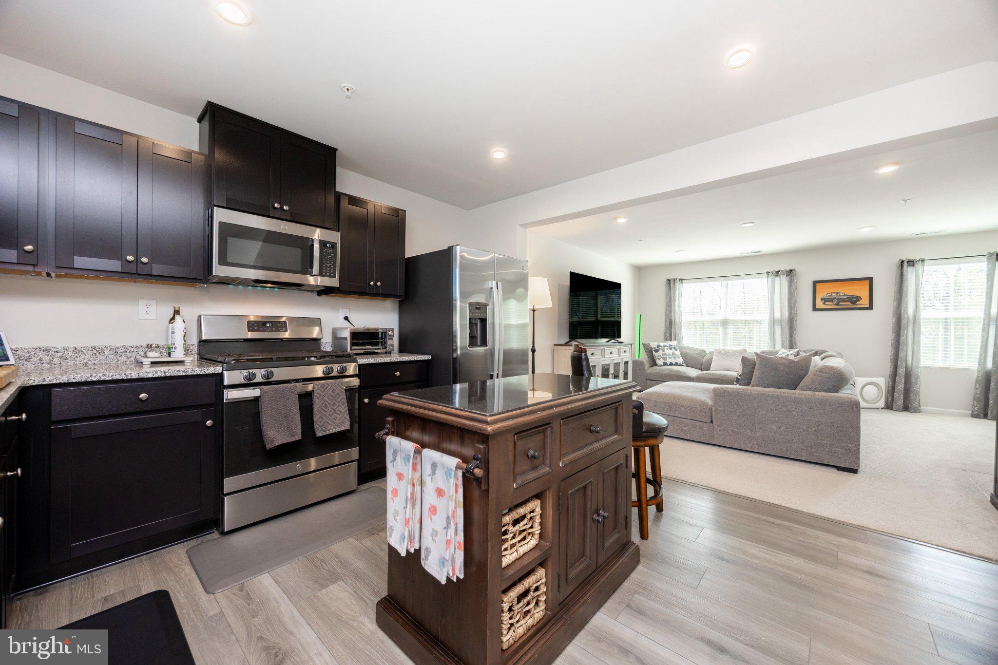 SANATOGA CROSSING - Residential