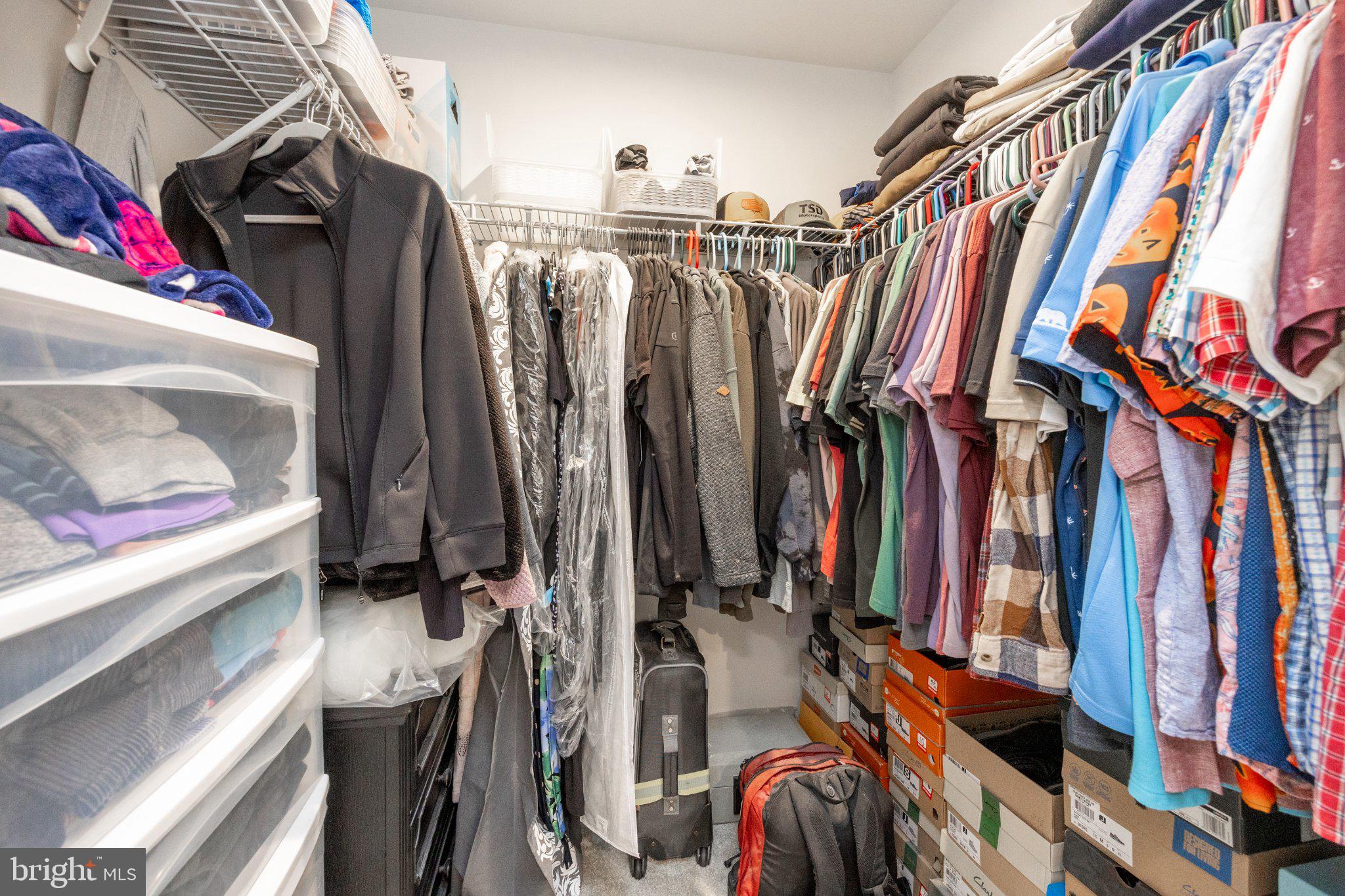 SANATOGA CROSSING - Residential