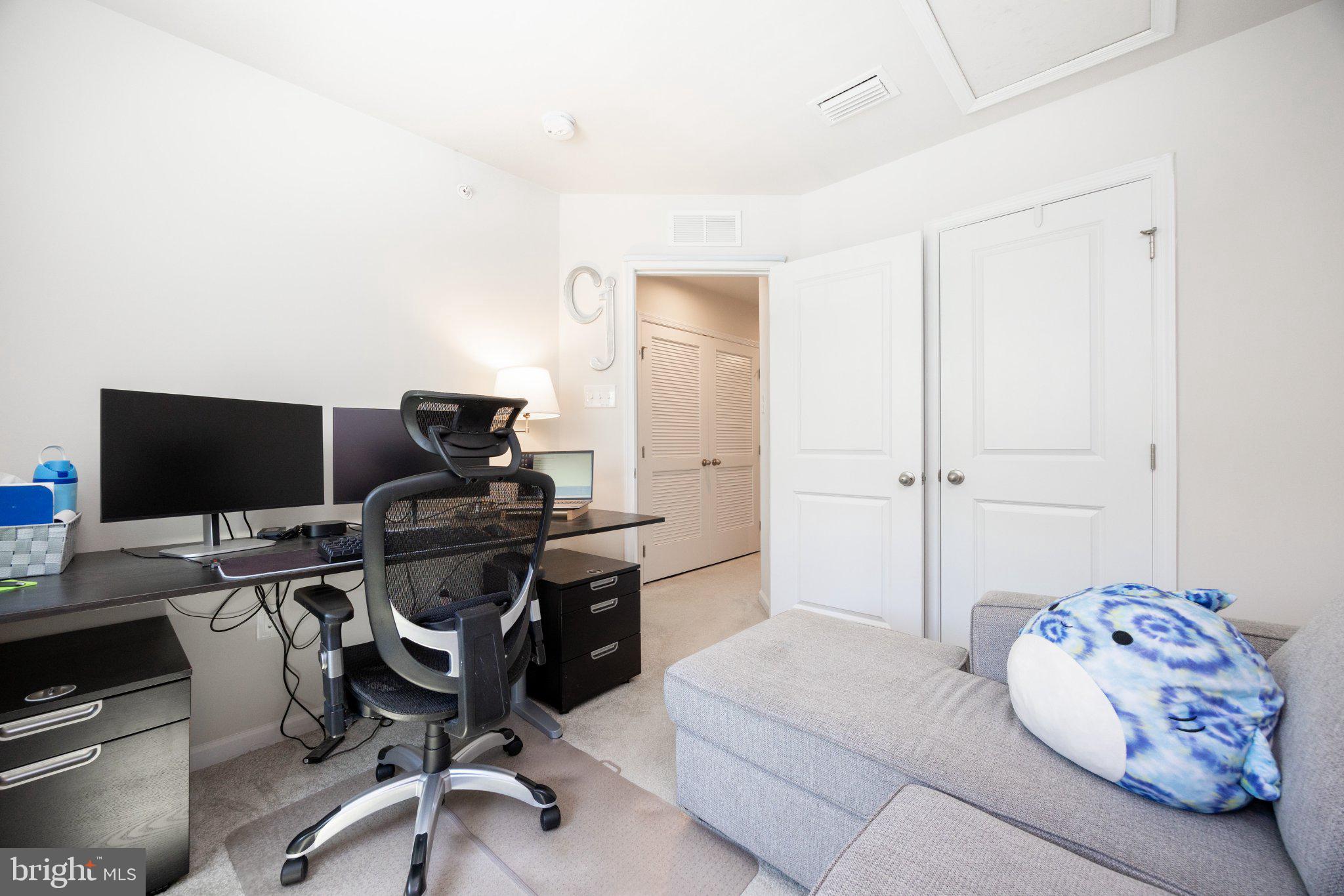 SANATOGA CROSSING - Residential