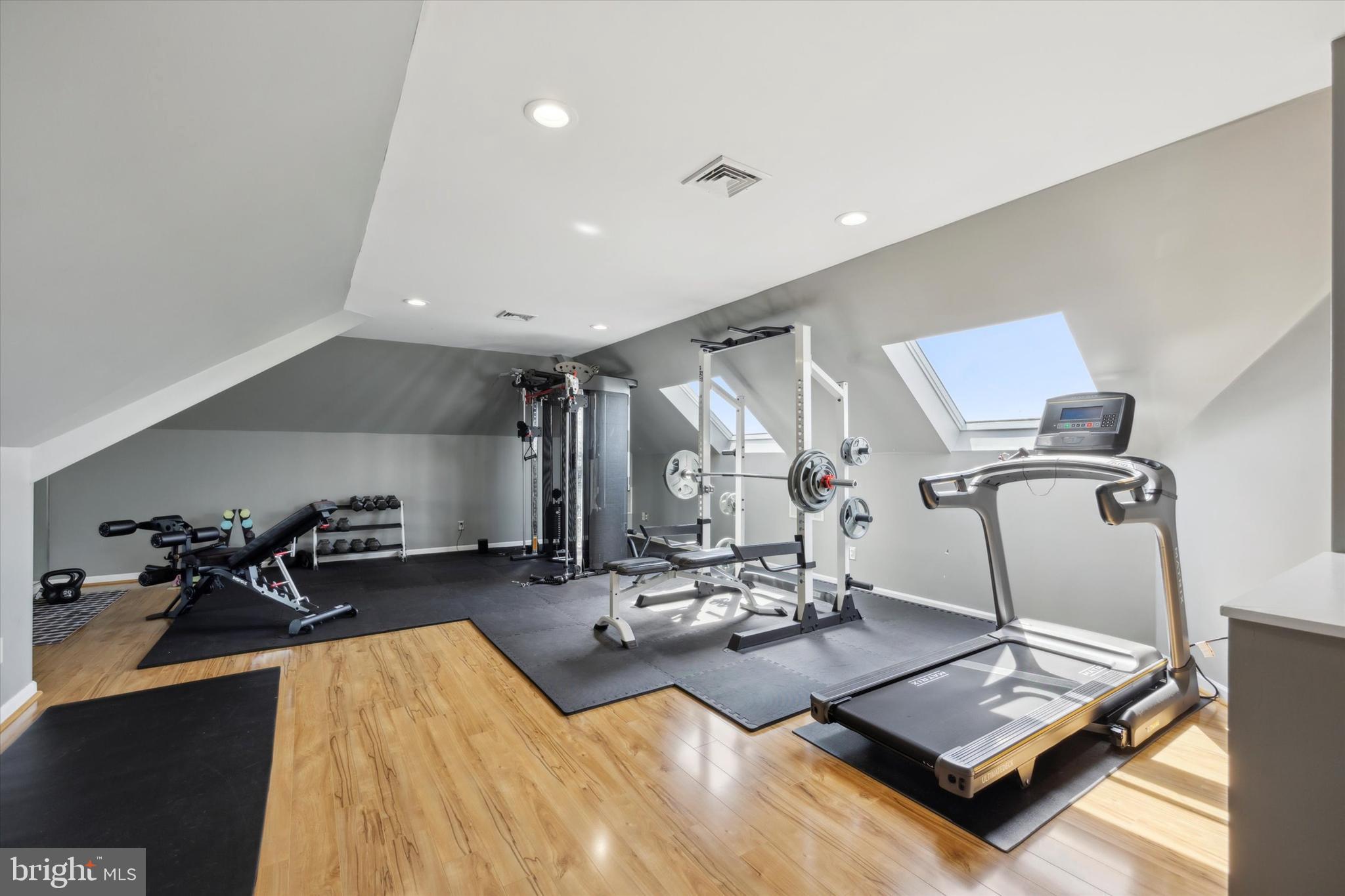 LONGVIEW AT WYLIE - Residential