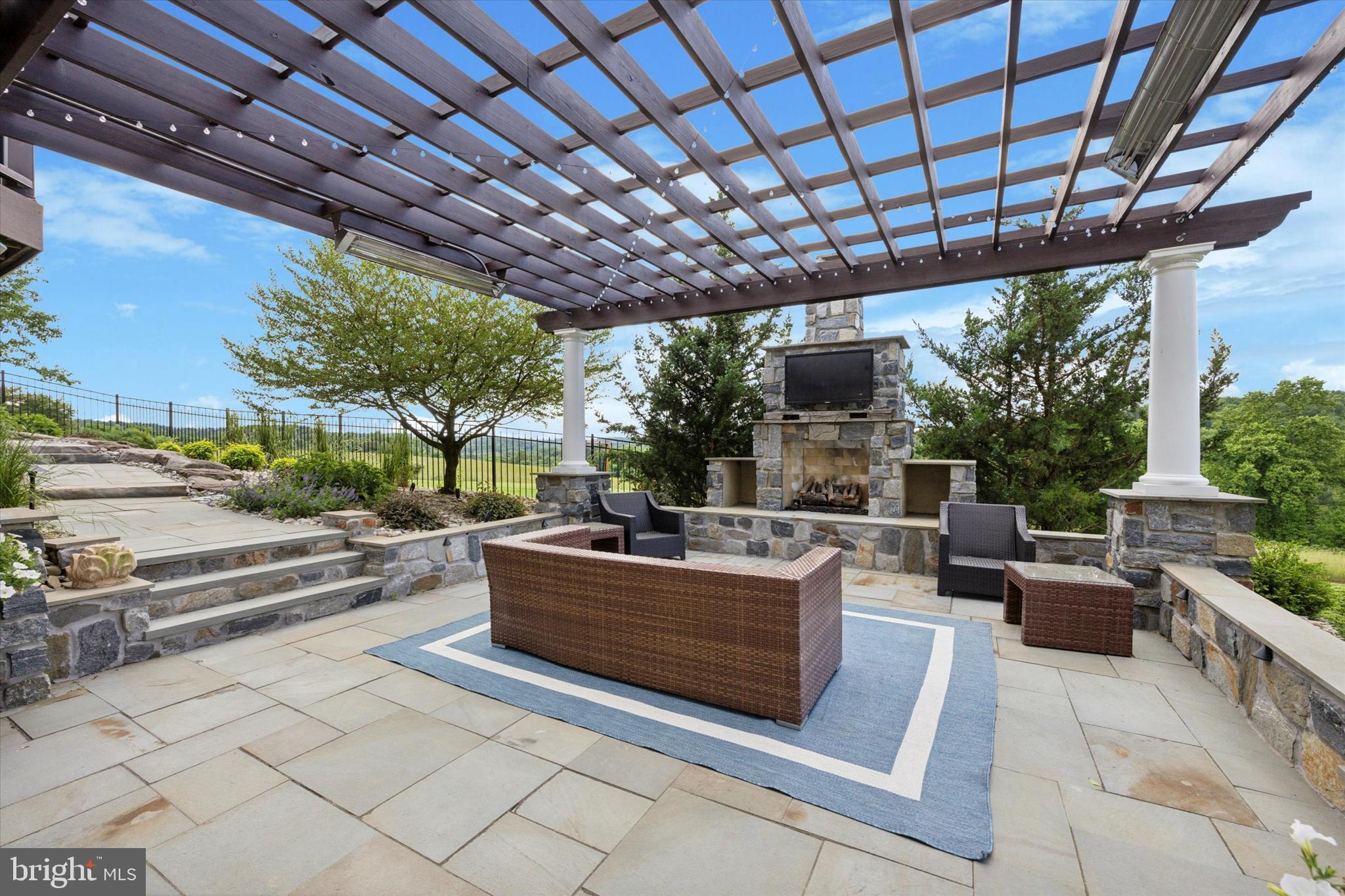 LONGVIEW AT WYLIE - Residential