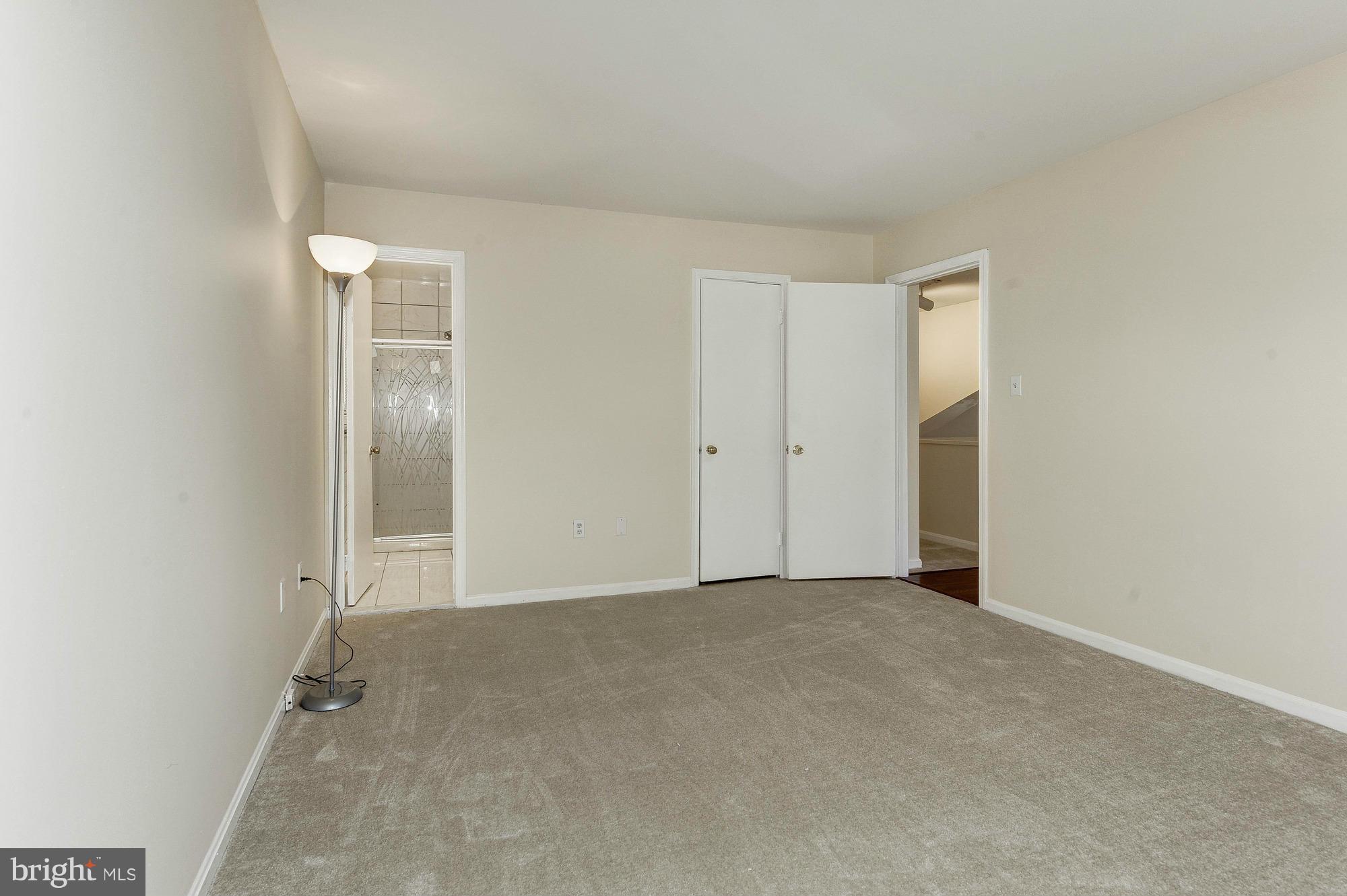 REFLECTION LAKE - Residential