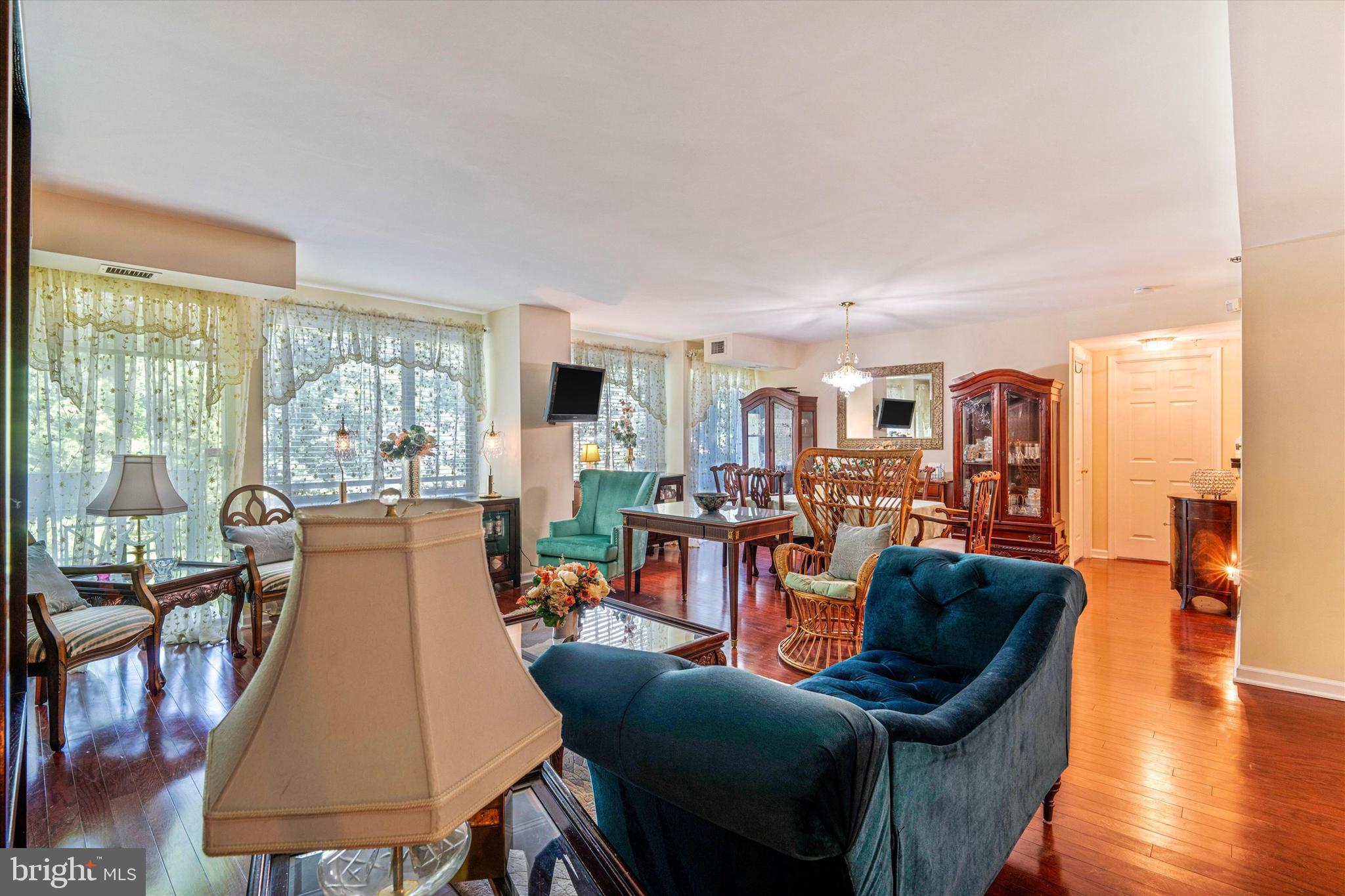 ALTA VISTA - Residential