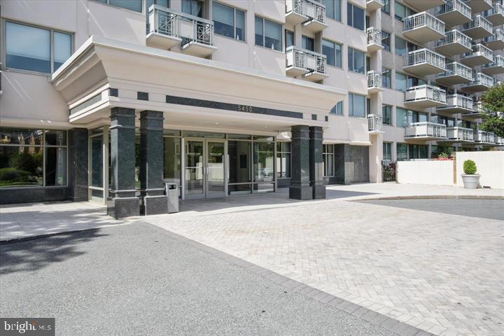 ALTA VISTA - Residential