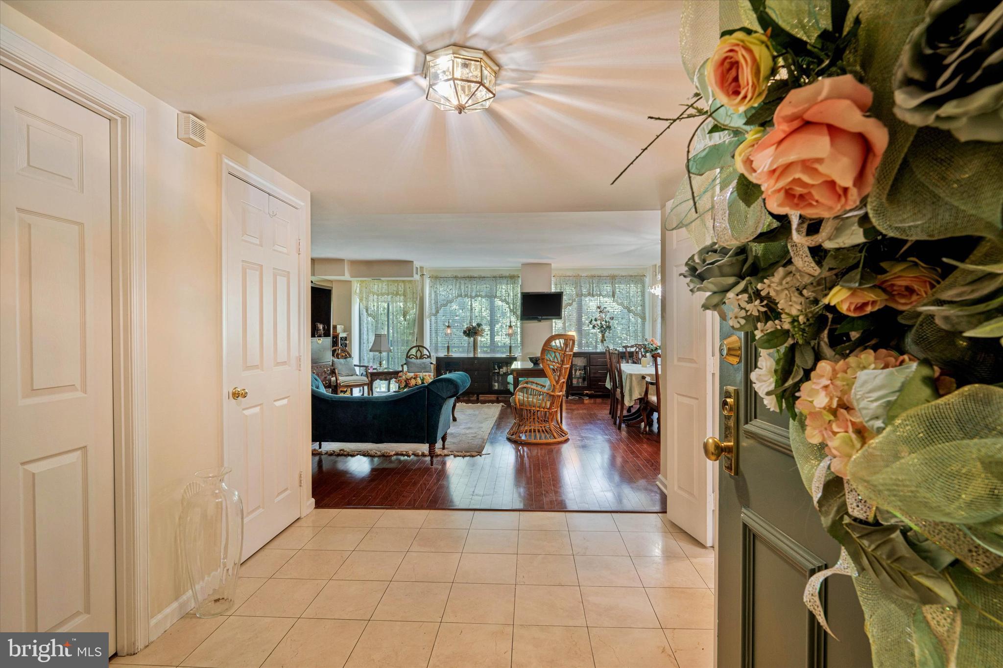 ALTA VISTA - Residential