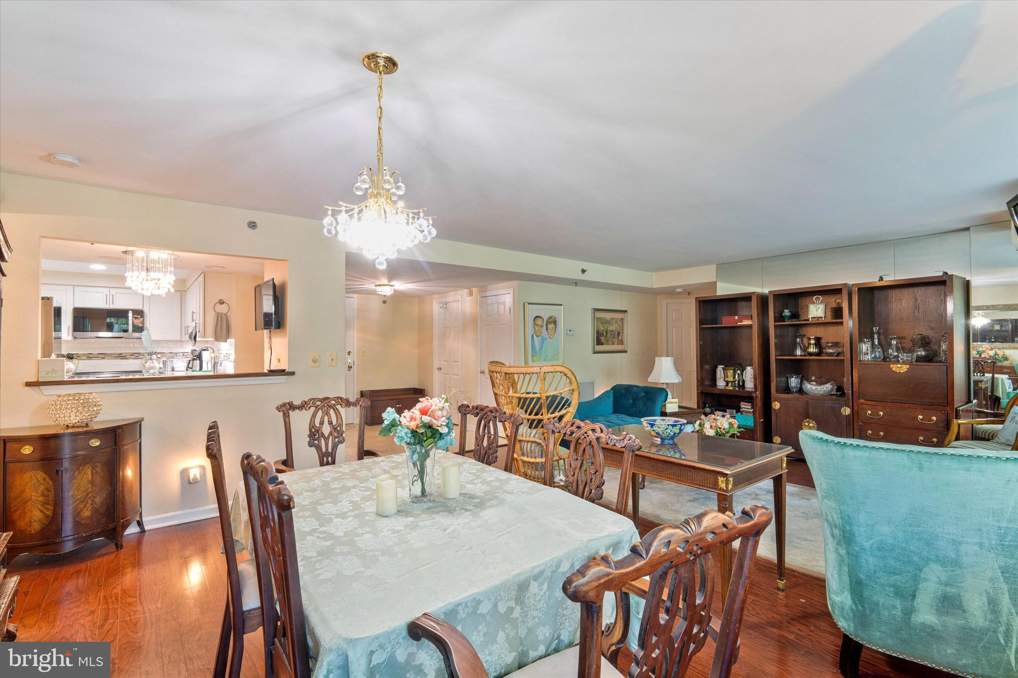 ALTA VISTA - Residential