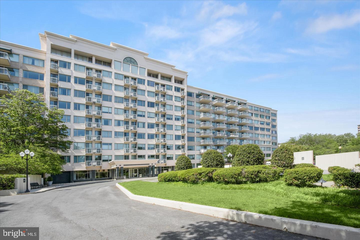 ALTA VISTA - Residential