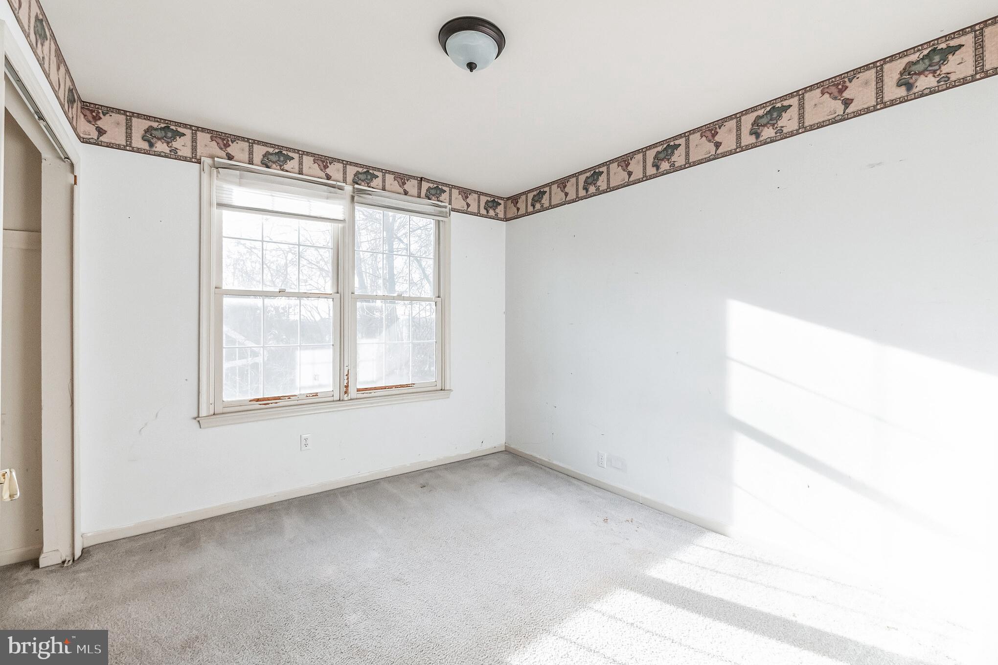 LOWES ISLAND/CASCADES - Residential