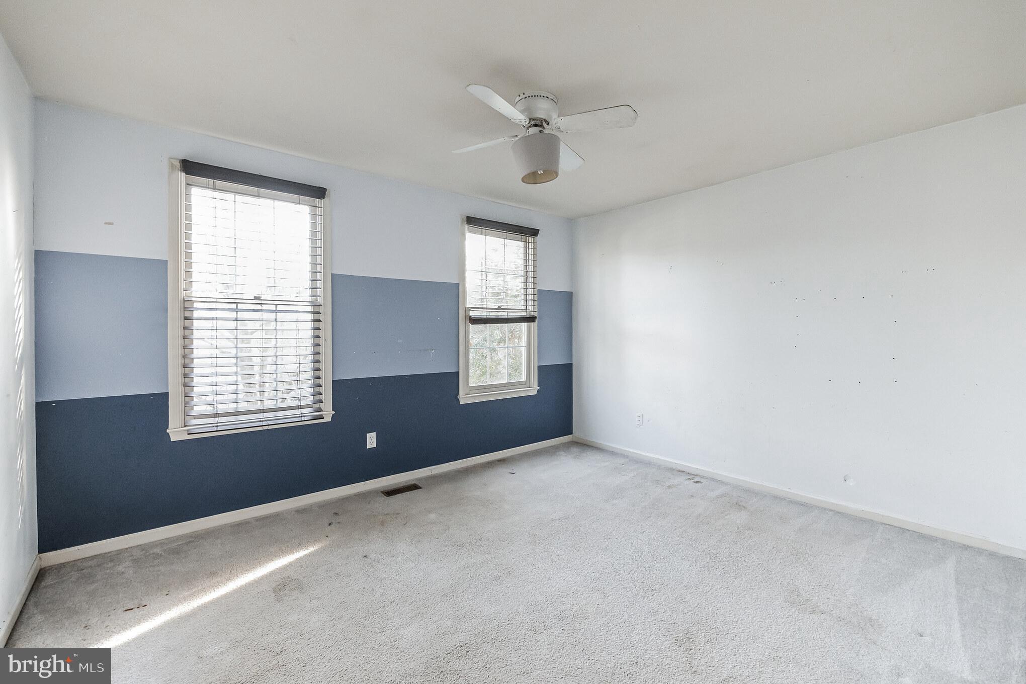 LOWES ISLAND/CASCADES - Residential