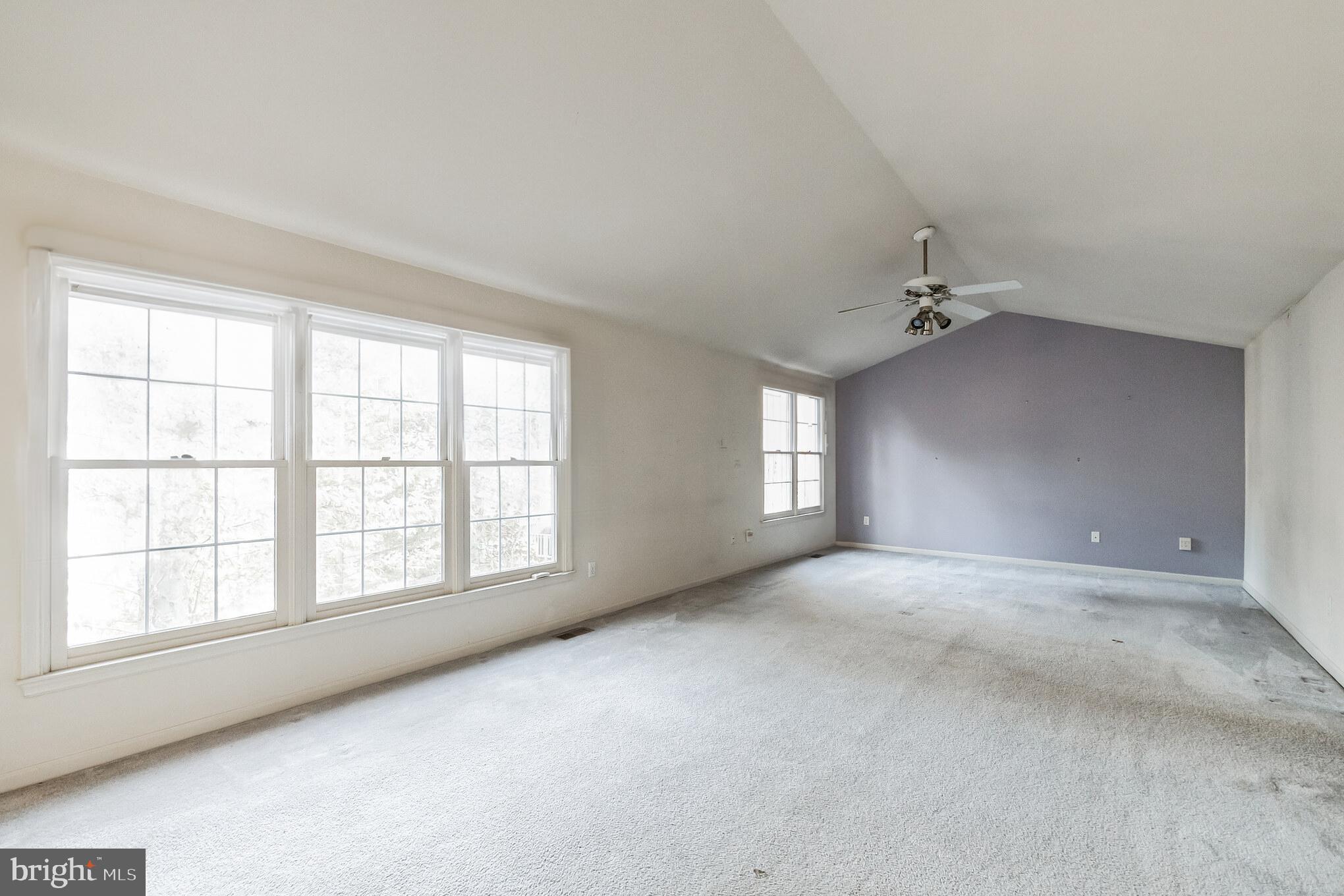 LOWES ISLAND/CASCADES - Residential