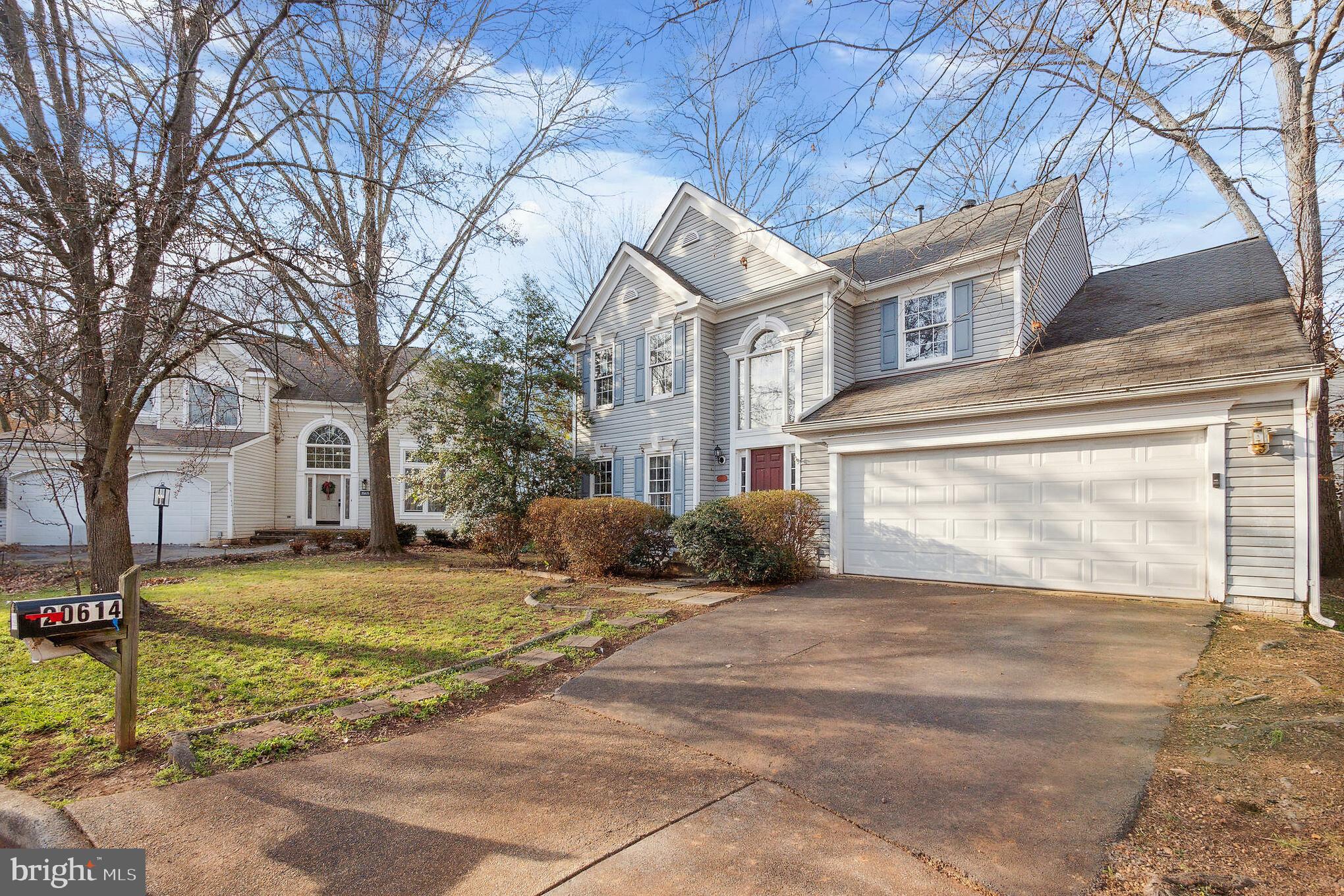 LOWES ISLAND/CASCADES - Residential