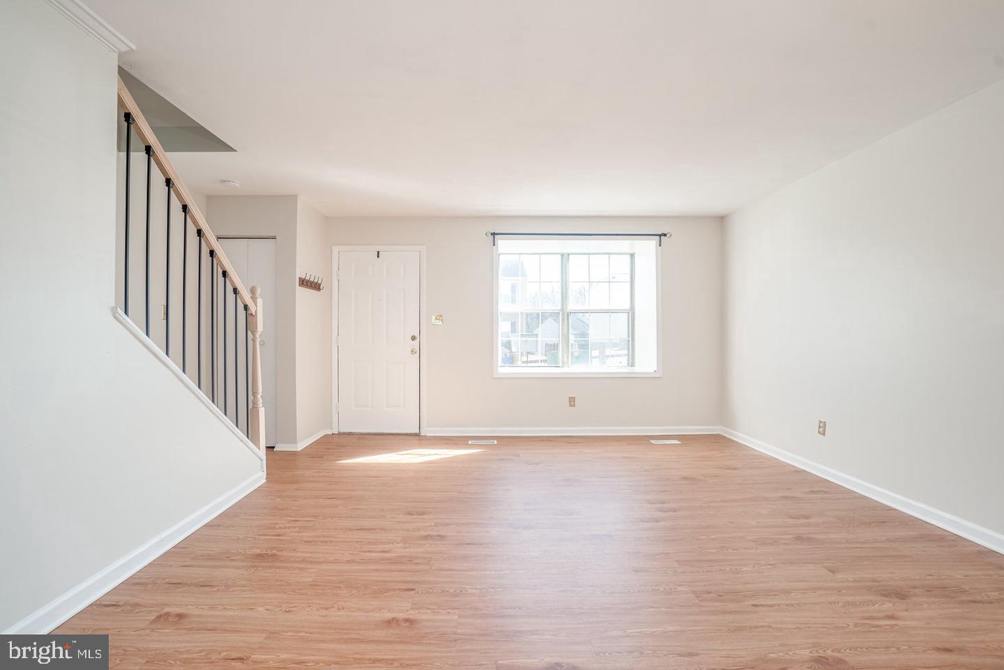 MARINE OAKS VILLAGE - Residential Lease