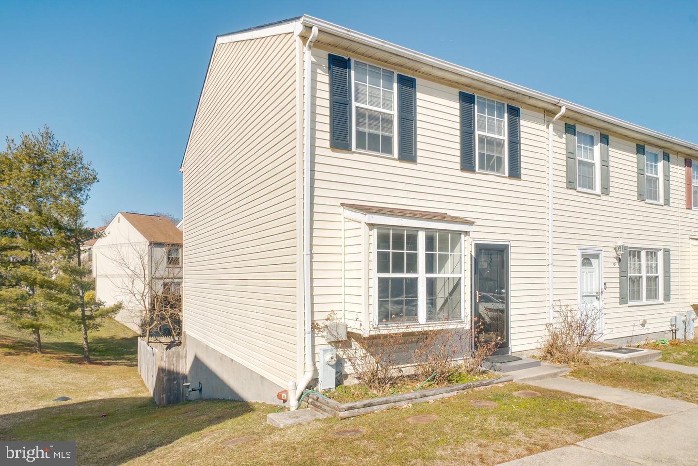 MARINE OAKS VILLAGE - Residential Lease