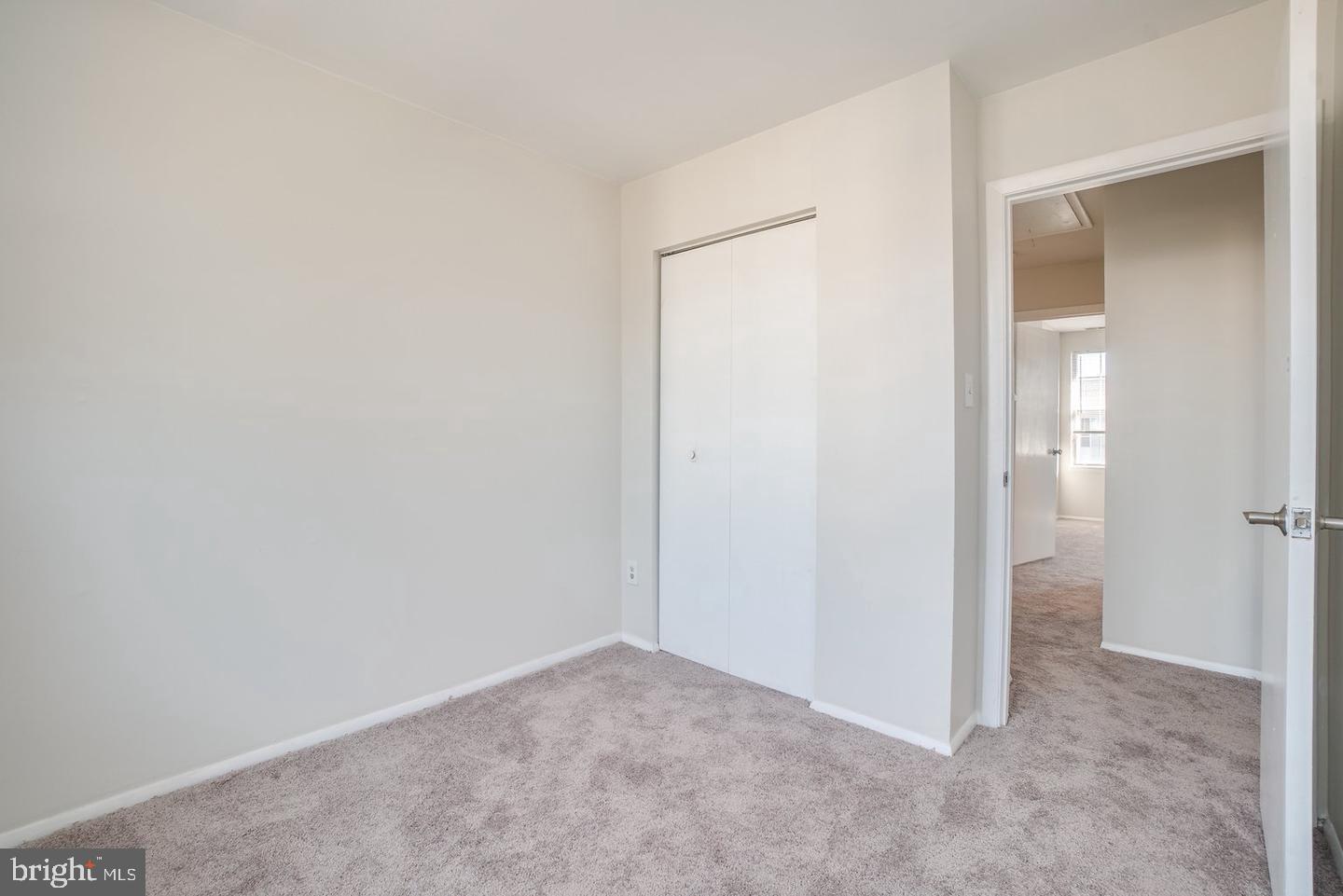 MARINE OAKS VILLAGE - Residential Lease