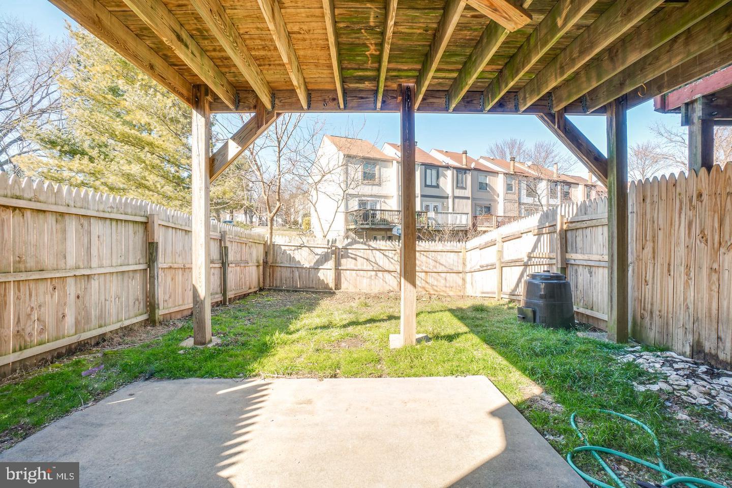 MARINE OAKS VILLAGE - Residential Lease