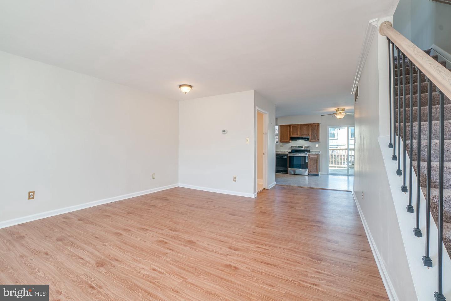 MARINE OAKS VILLAGE - Residential Lease