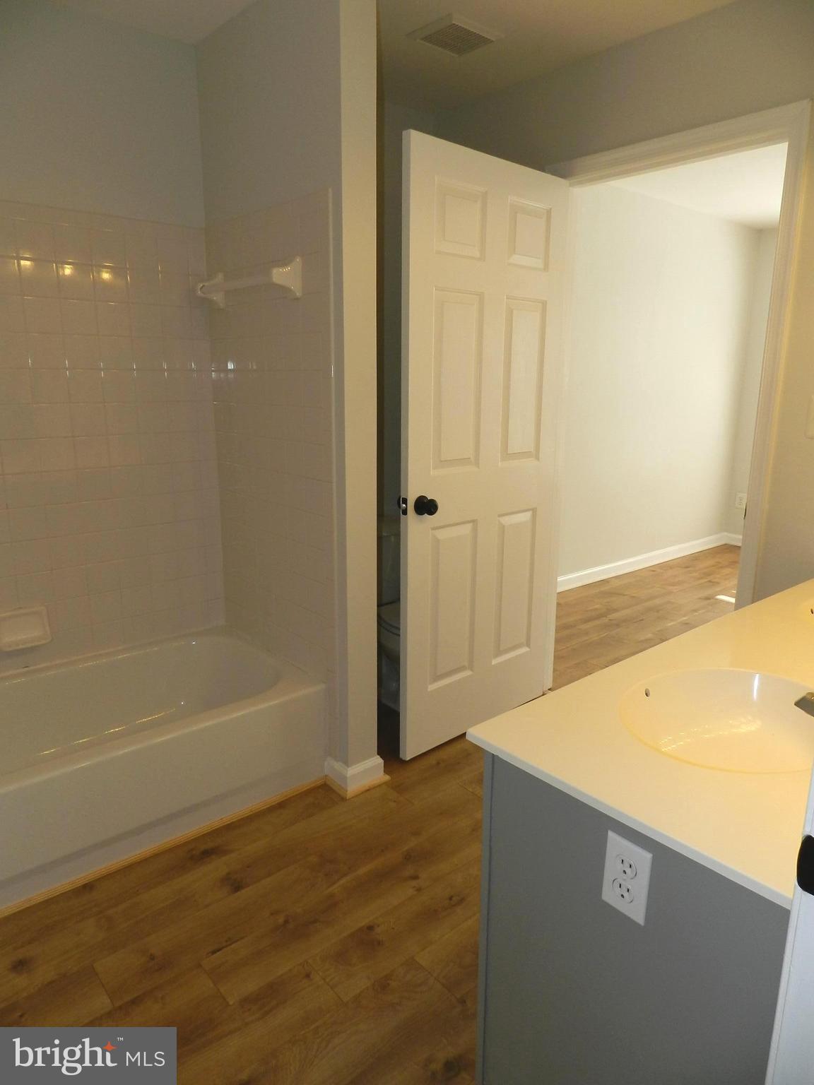 DEVILS REACH CONDOS - Residential