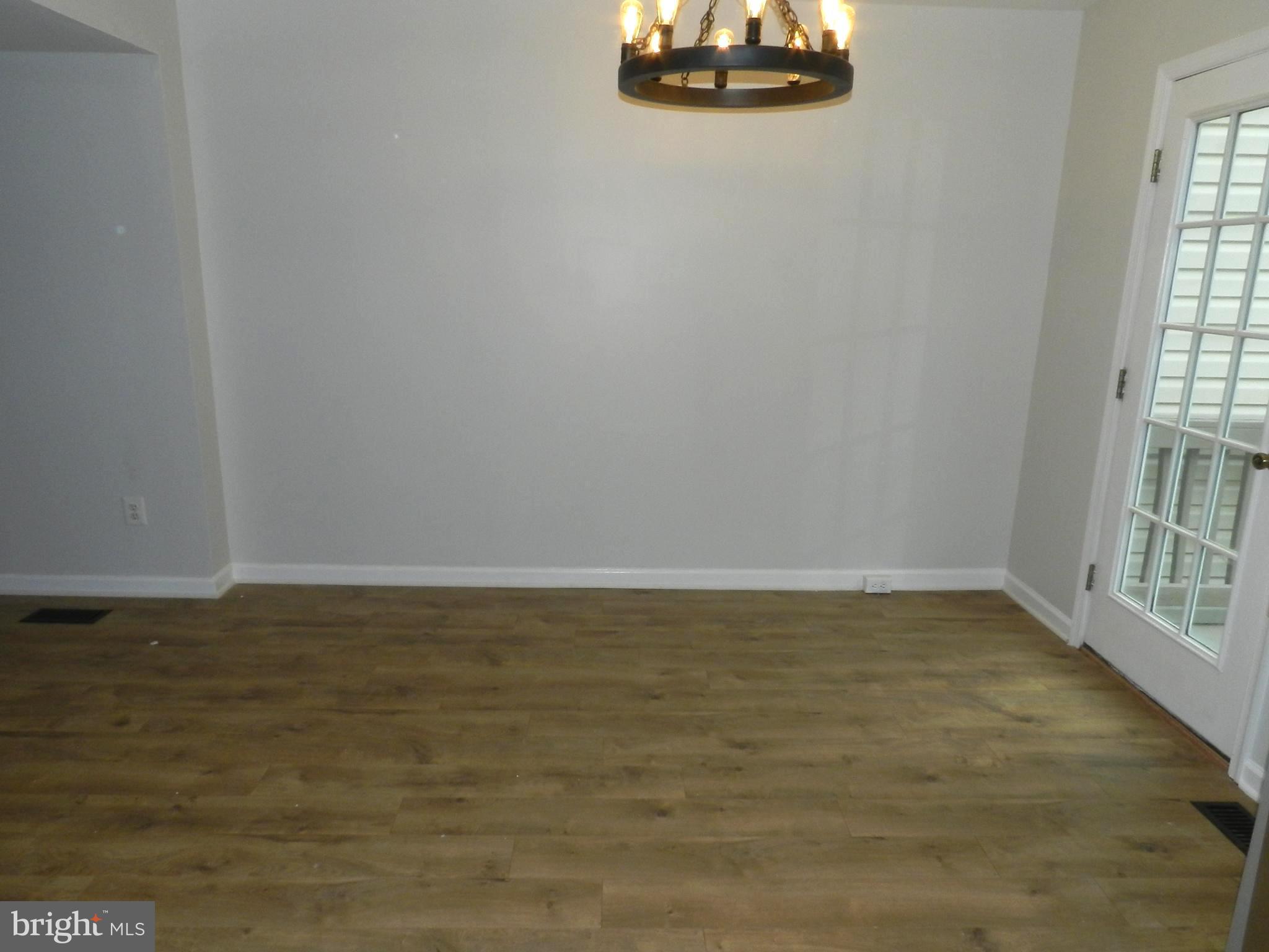 DEVILS REACH CONDOS - Residential