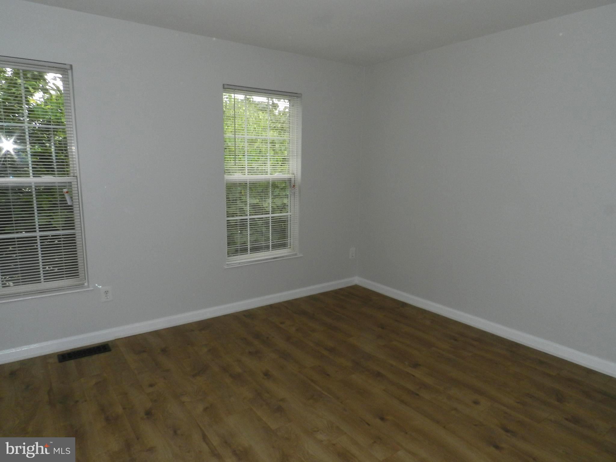 DEVILS REACH CONDOS - Residential