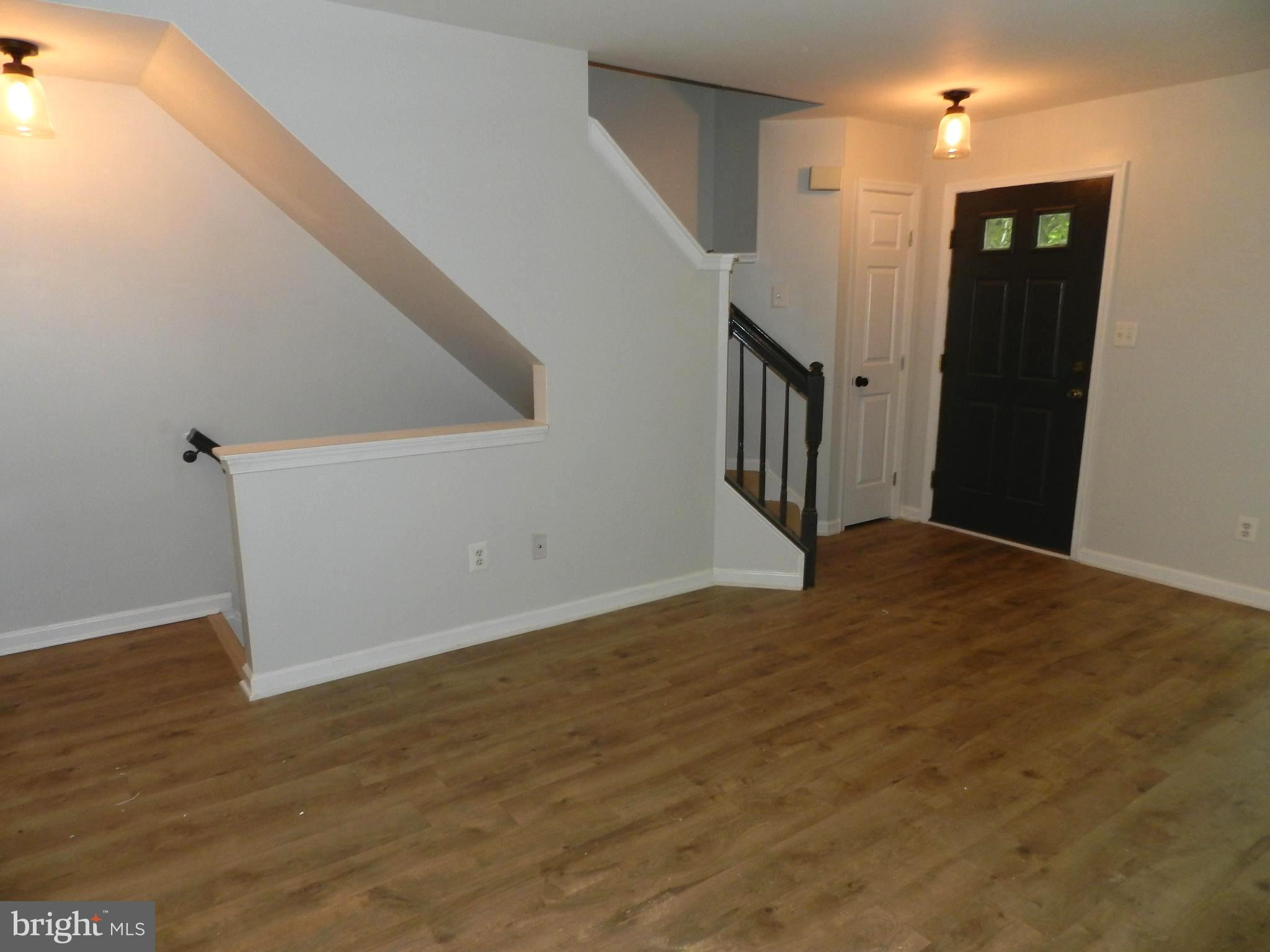 DEVILS REACH CONDOS - Residential