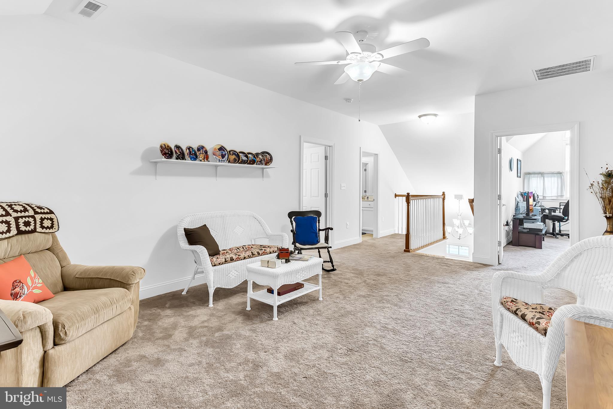 SUMMERS GATE - Residential