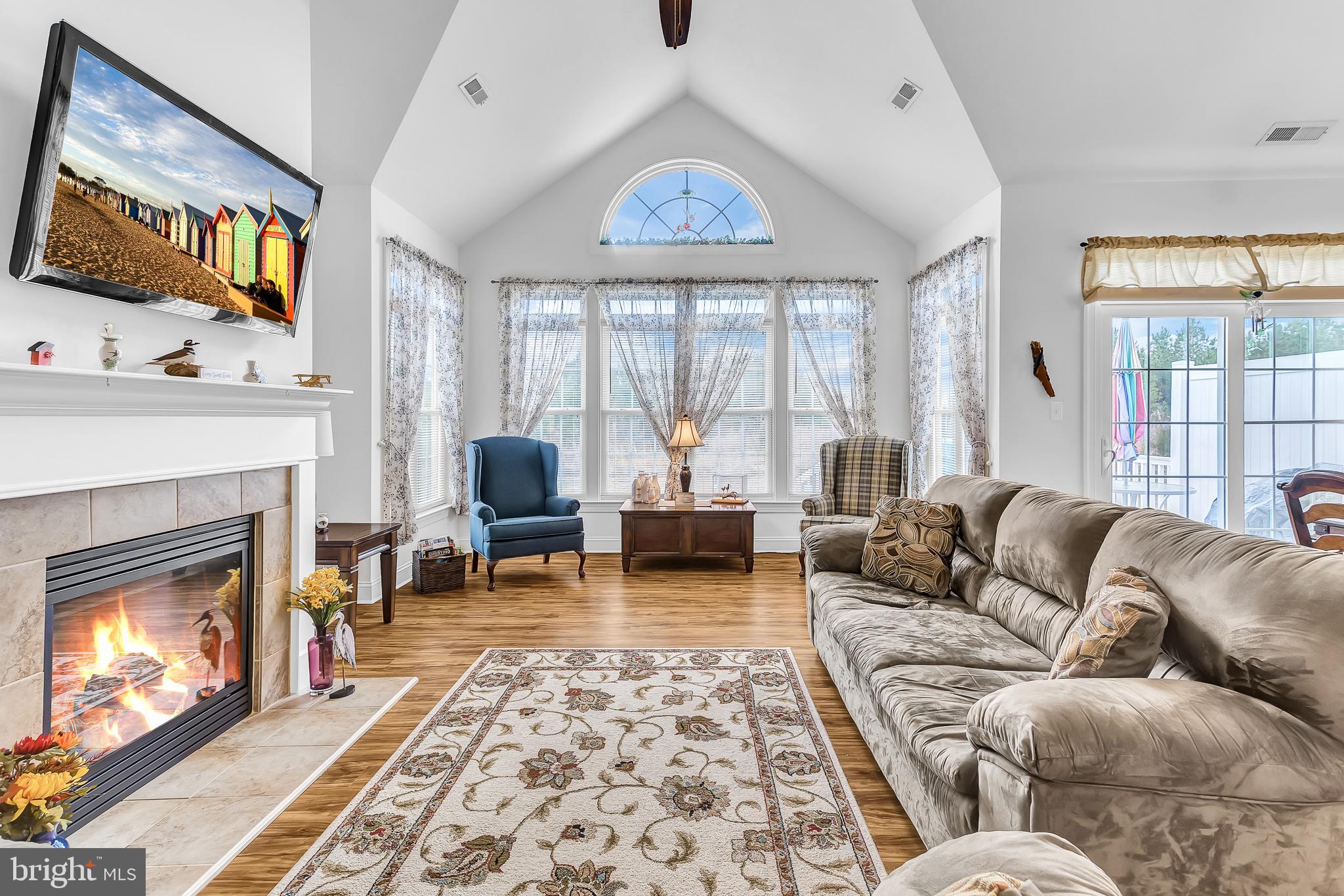 SUMMERS GATE - Residential