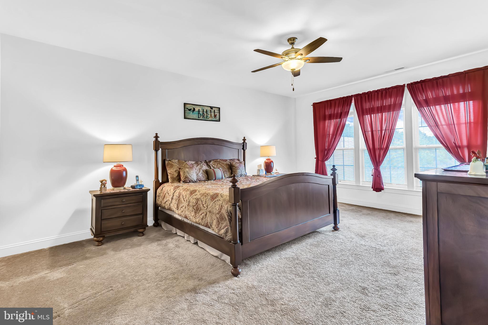 SUMMERS GATE - Residential