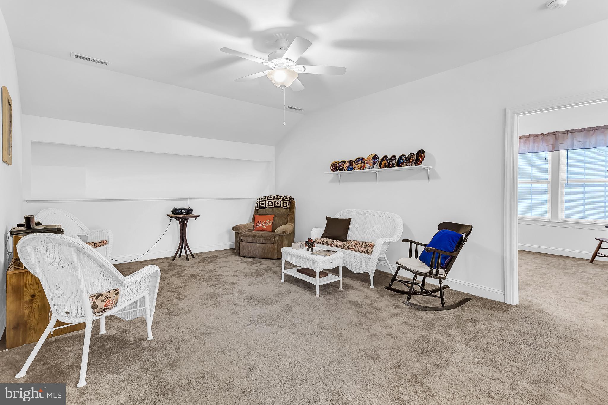 SUMMERS GATE - Residential