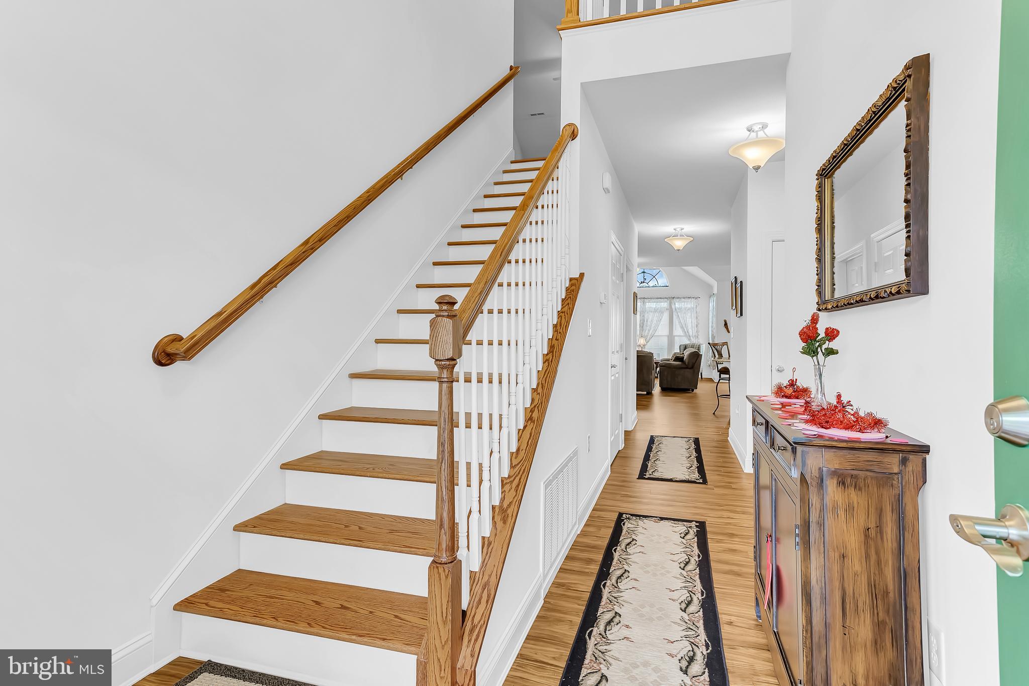 SUMMERS GATE - Residential