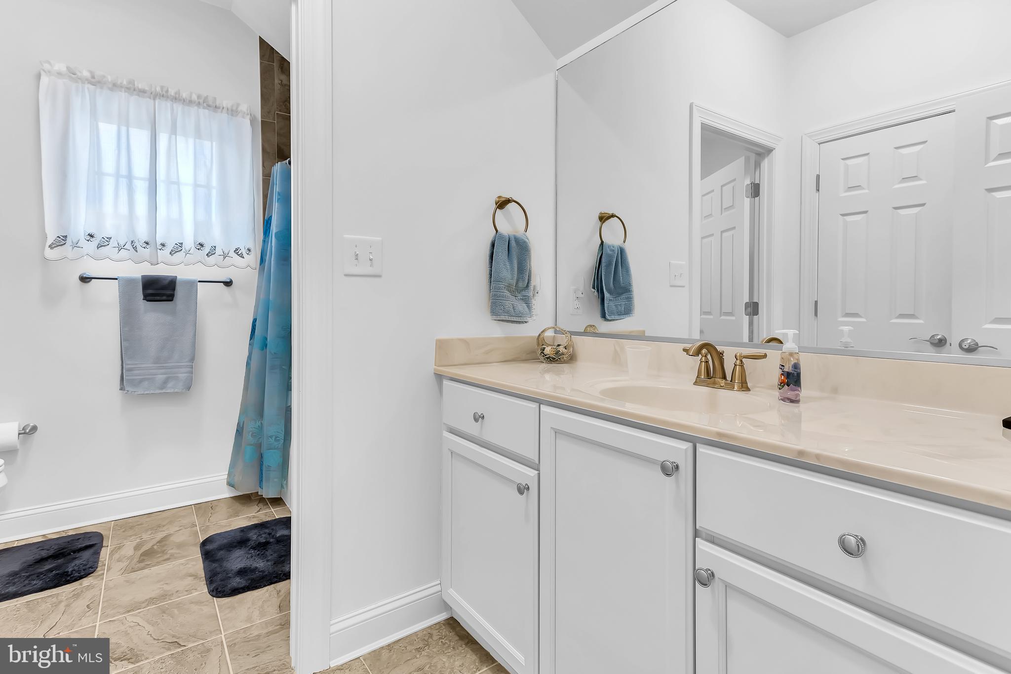 SUMMERS GATE - Residential