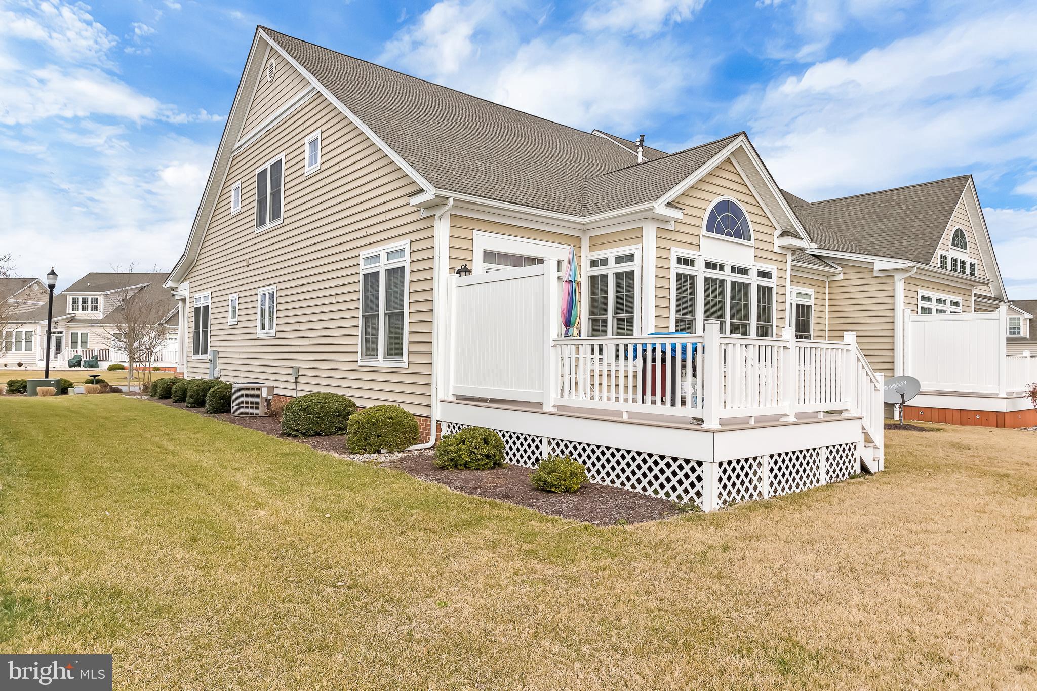 SUMMERS GATE - Residential