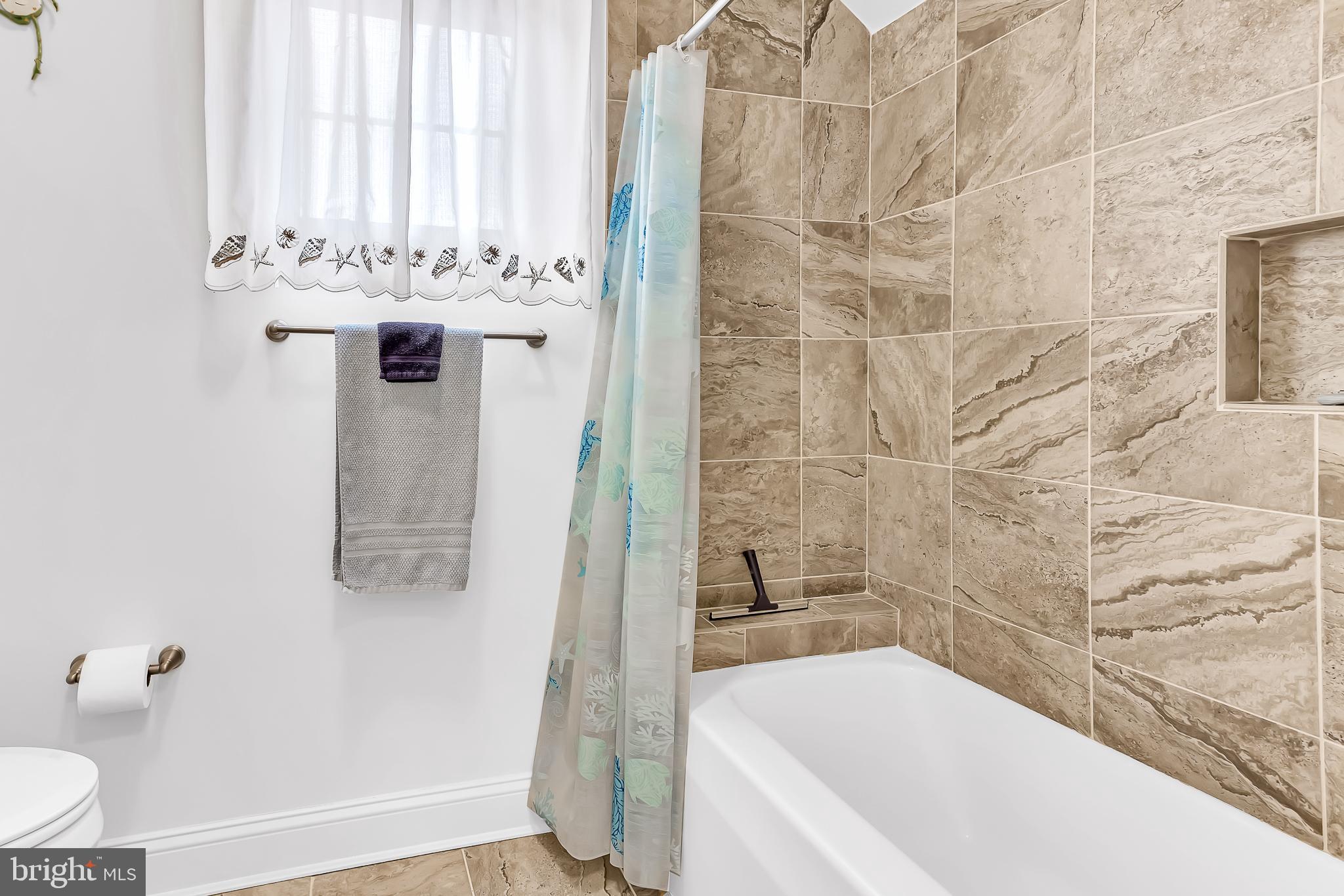 SUMMERS GATE - Residential