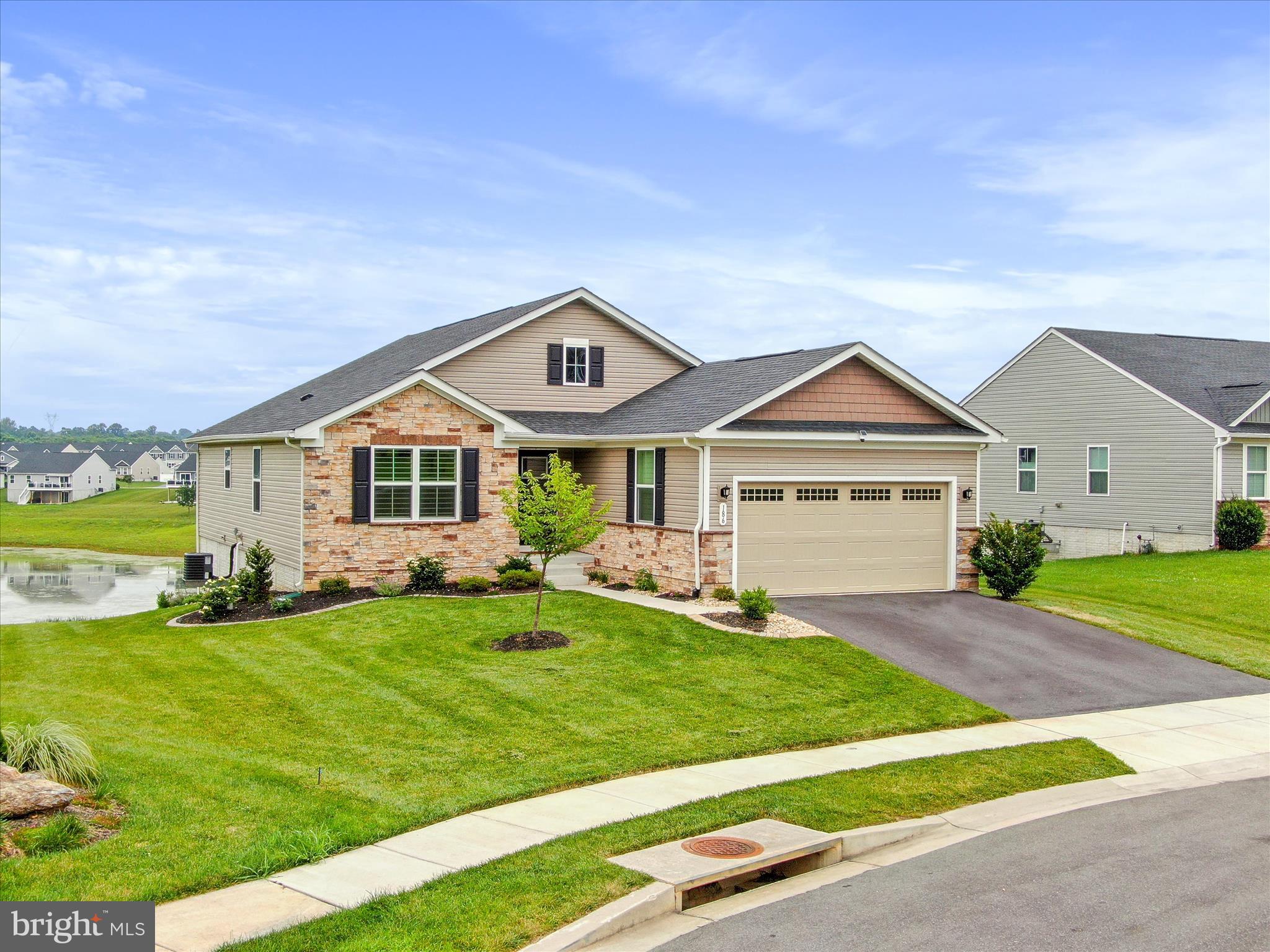 THE LAKES AT MARTINSBURG - Residential