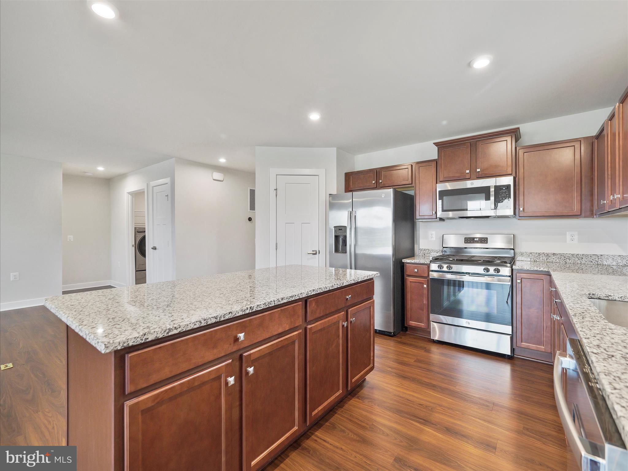 THE LAKES AT MARTINSBURG - Residential