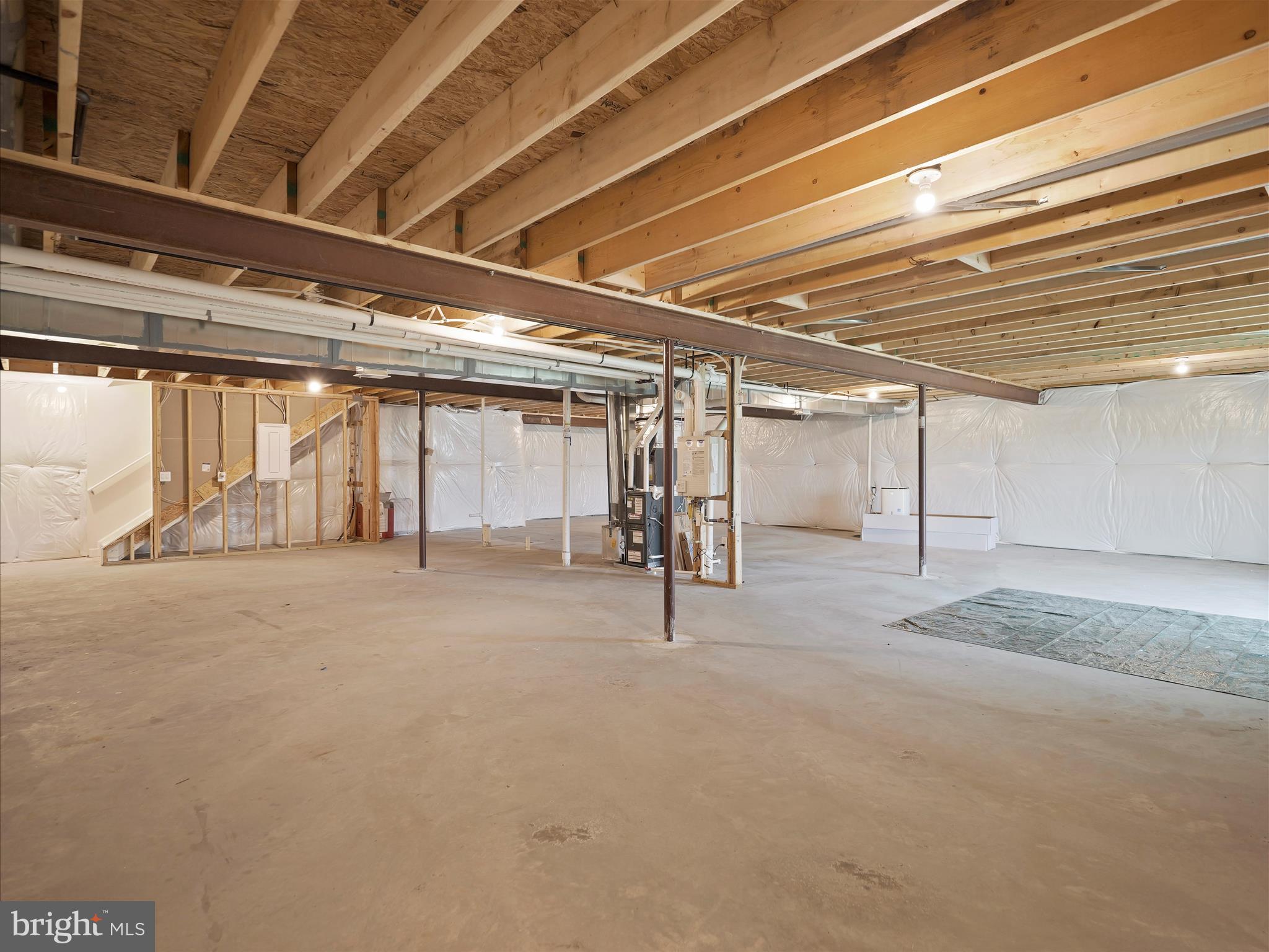 THE LAKES AT MARTINSBURG - Residential