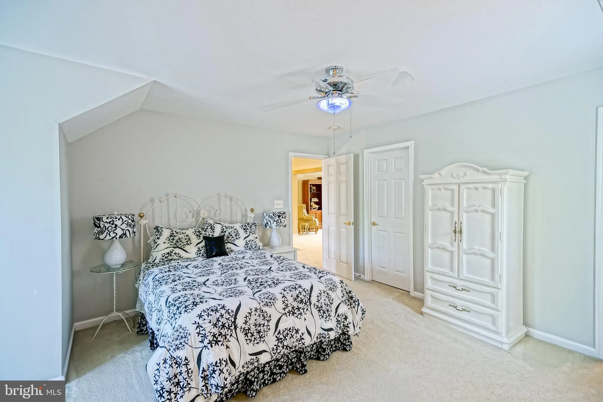 Milton, Delaware 19968, United States, 4 Bedrooms Bedrooms, ,4 BathroomsBathrooms,Residential,Active,192991