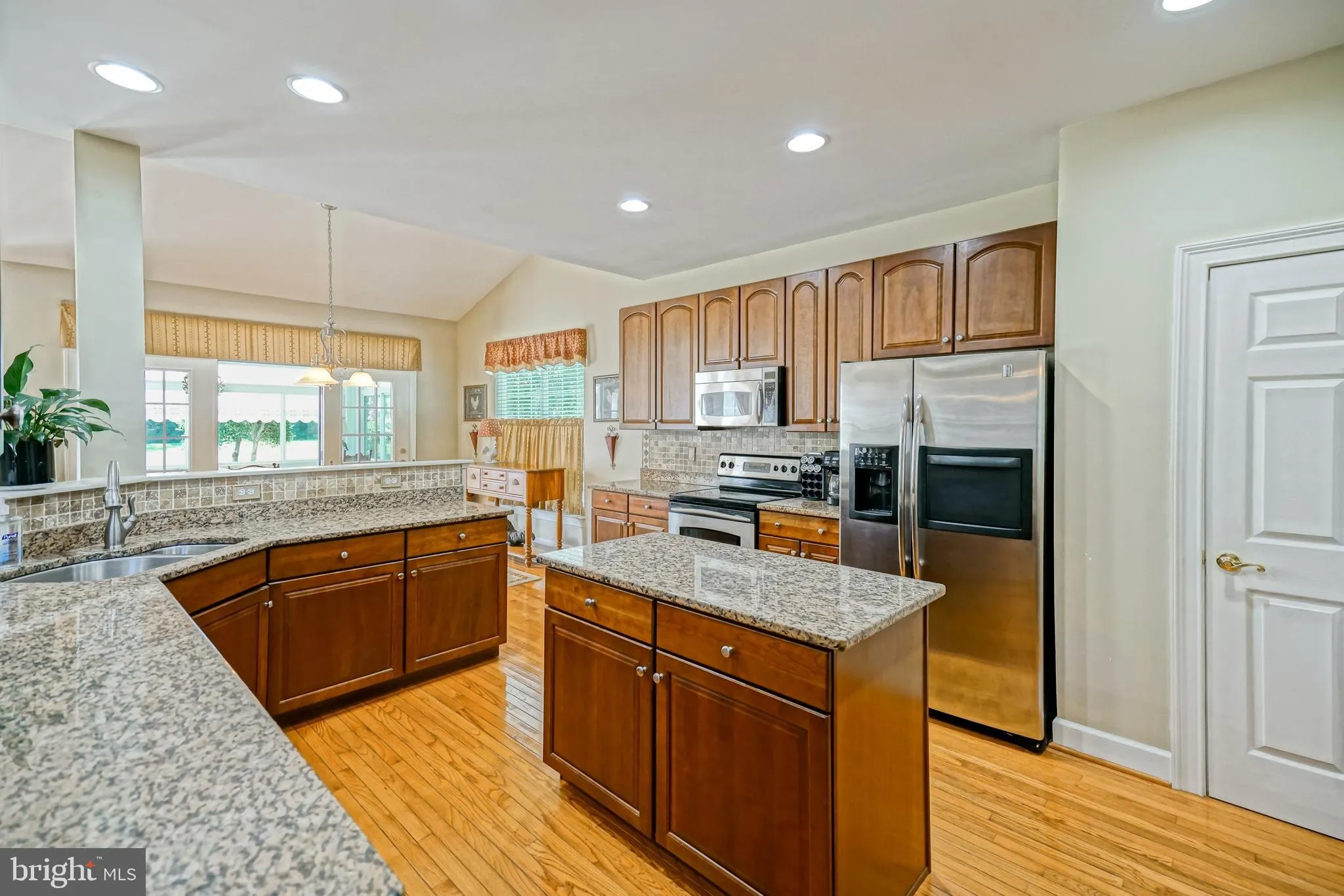 Milton, Delaware 19968, United States, 4 Bedrooms Bedrooms, ,4 BathroomsBathrooms,Residential,Active,192991