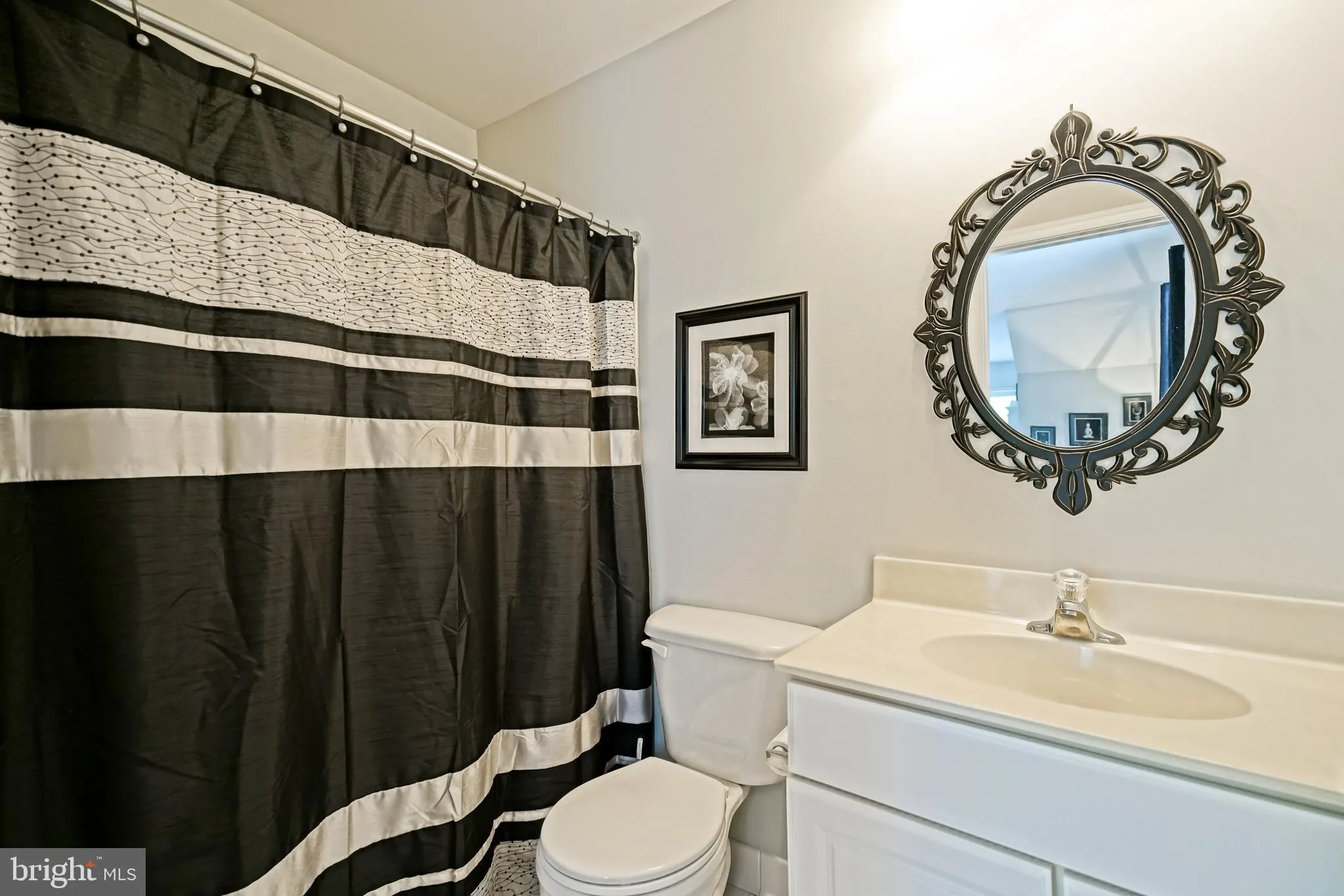 Milton, Delaware 19968, United States, 4 Bedrooms Bedrooms, ,4 BathroomsBathrooms,Residential,Active,192991